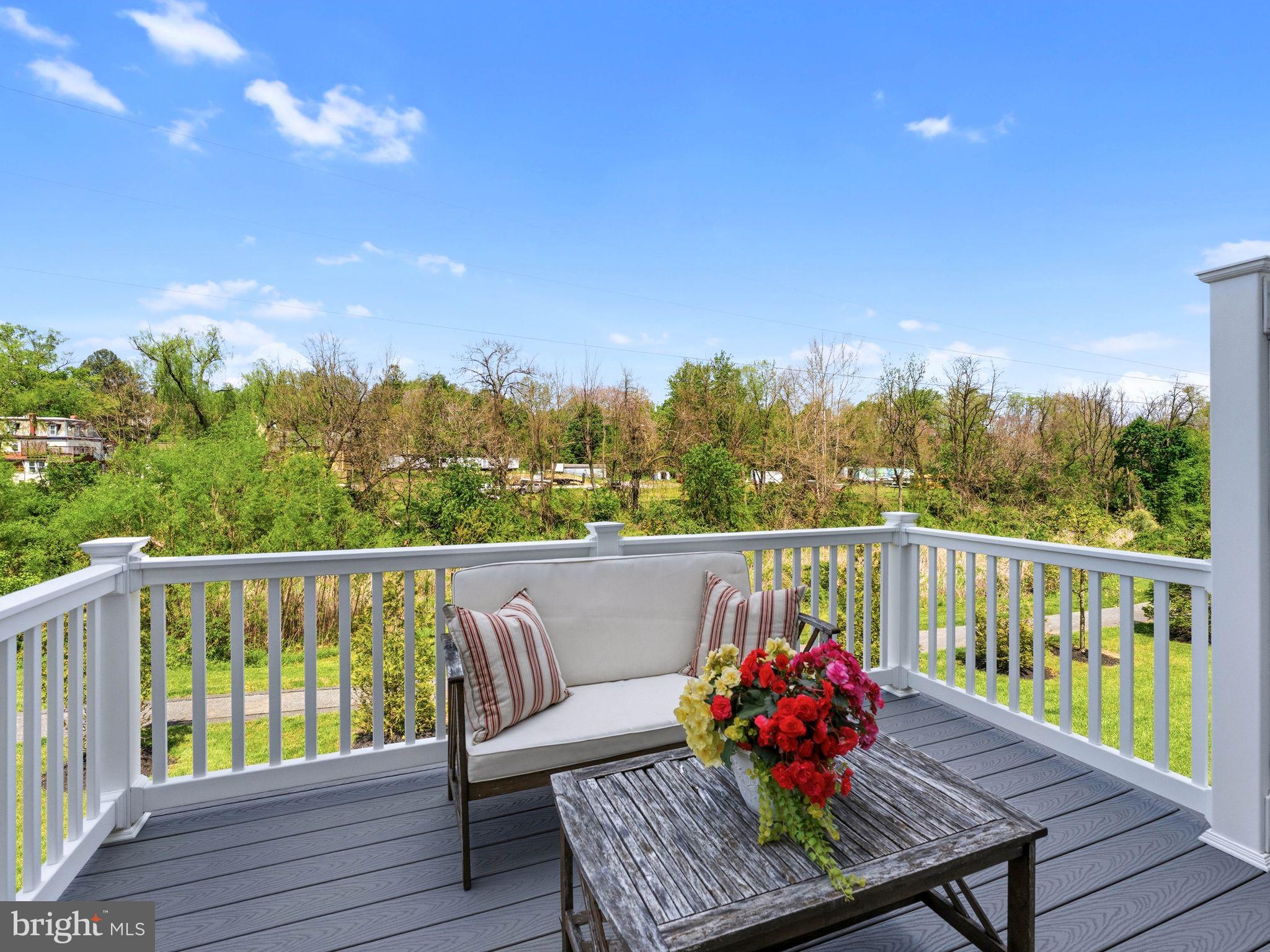 BROOKFIELD - Residential