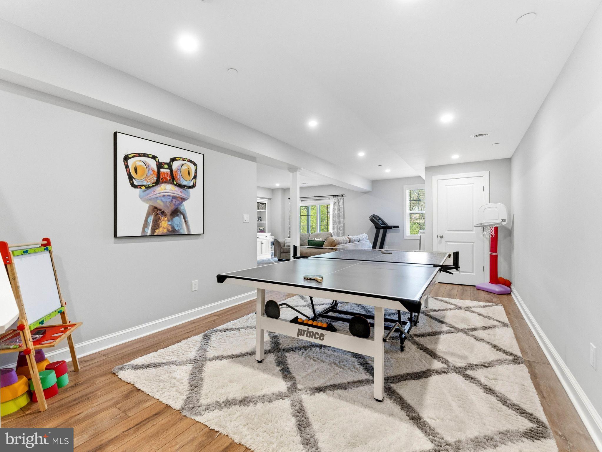 BROOKFIELD - Residential