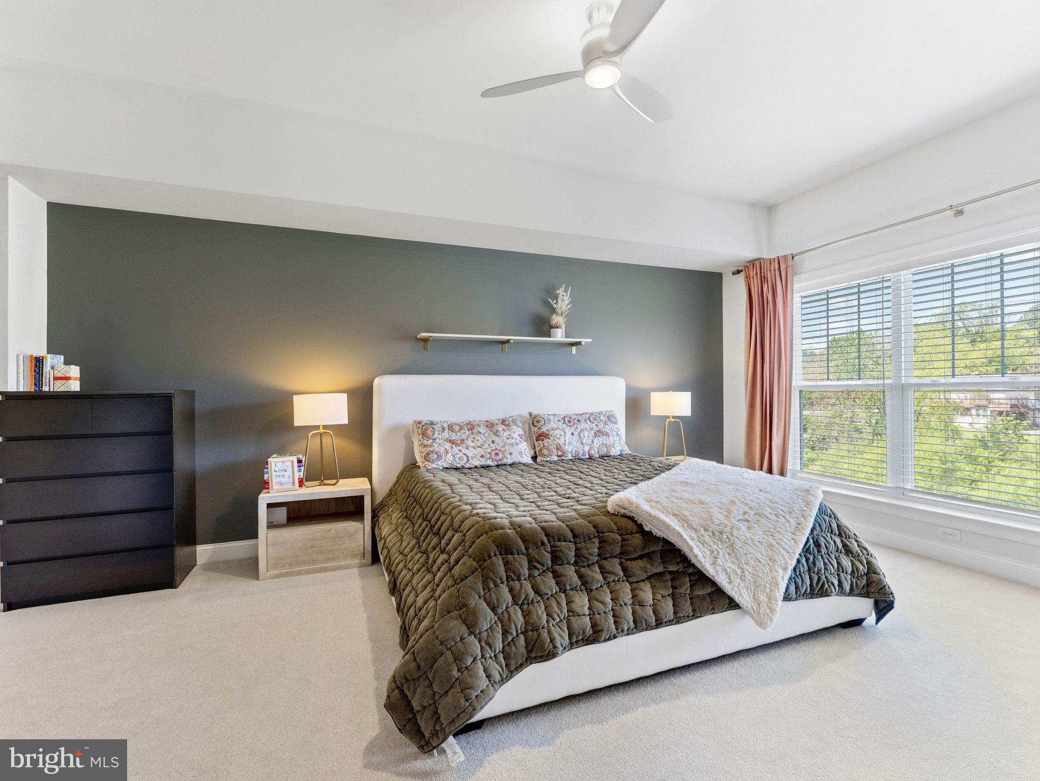 BROOKFIELD - Residential