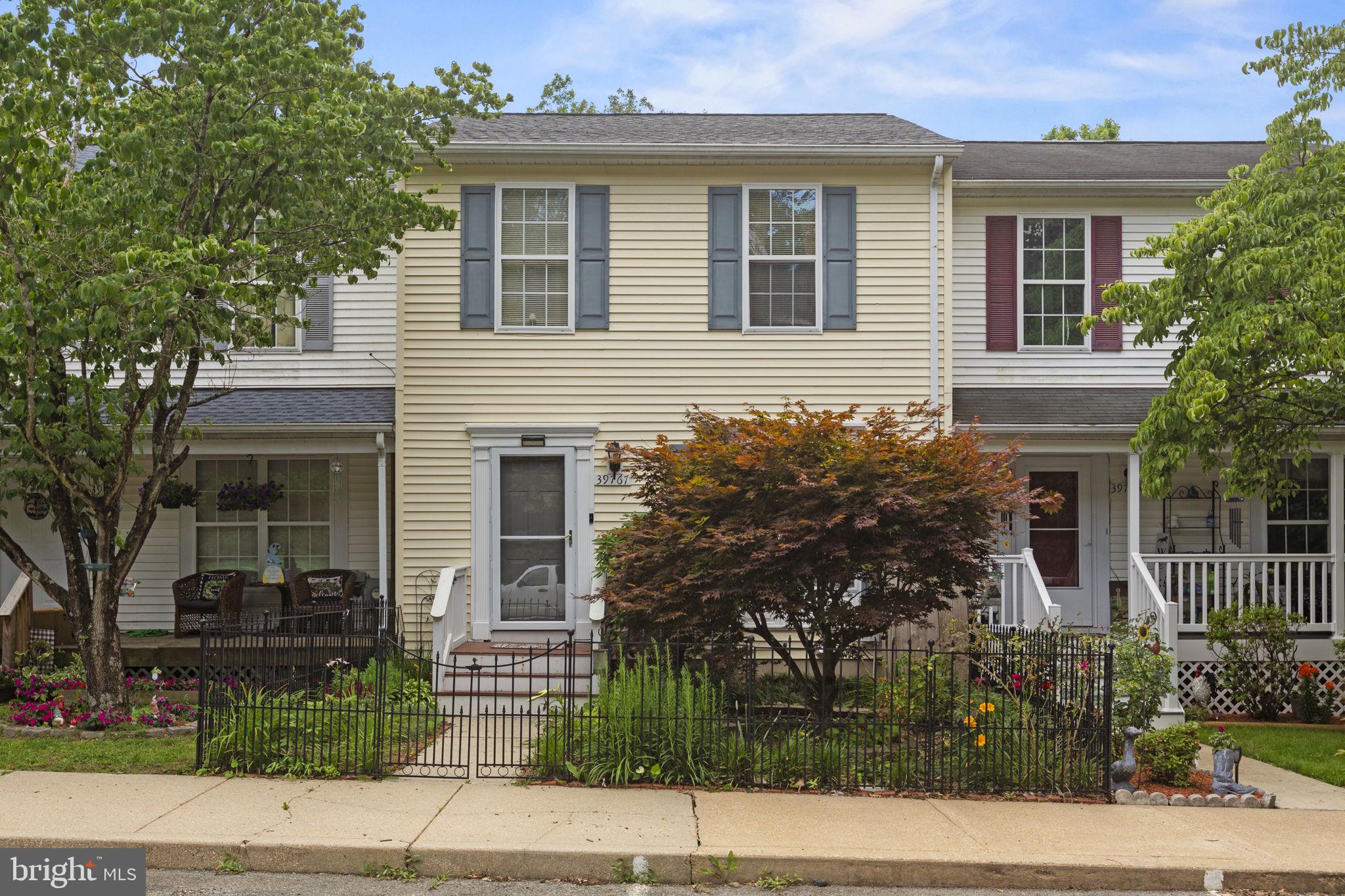 HEARTS DESIRE - Residential