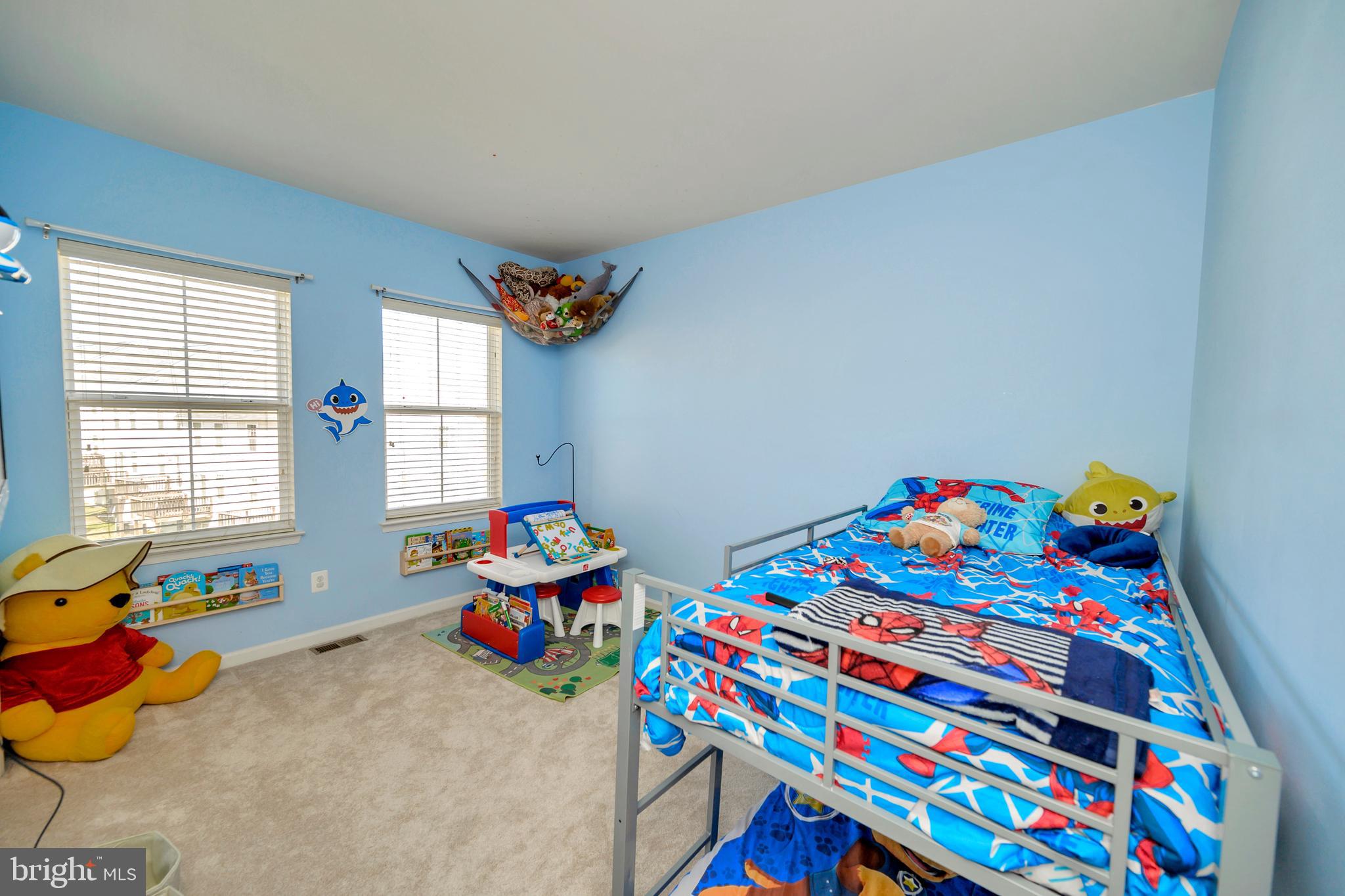 RIVER OAKS - Residential