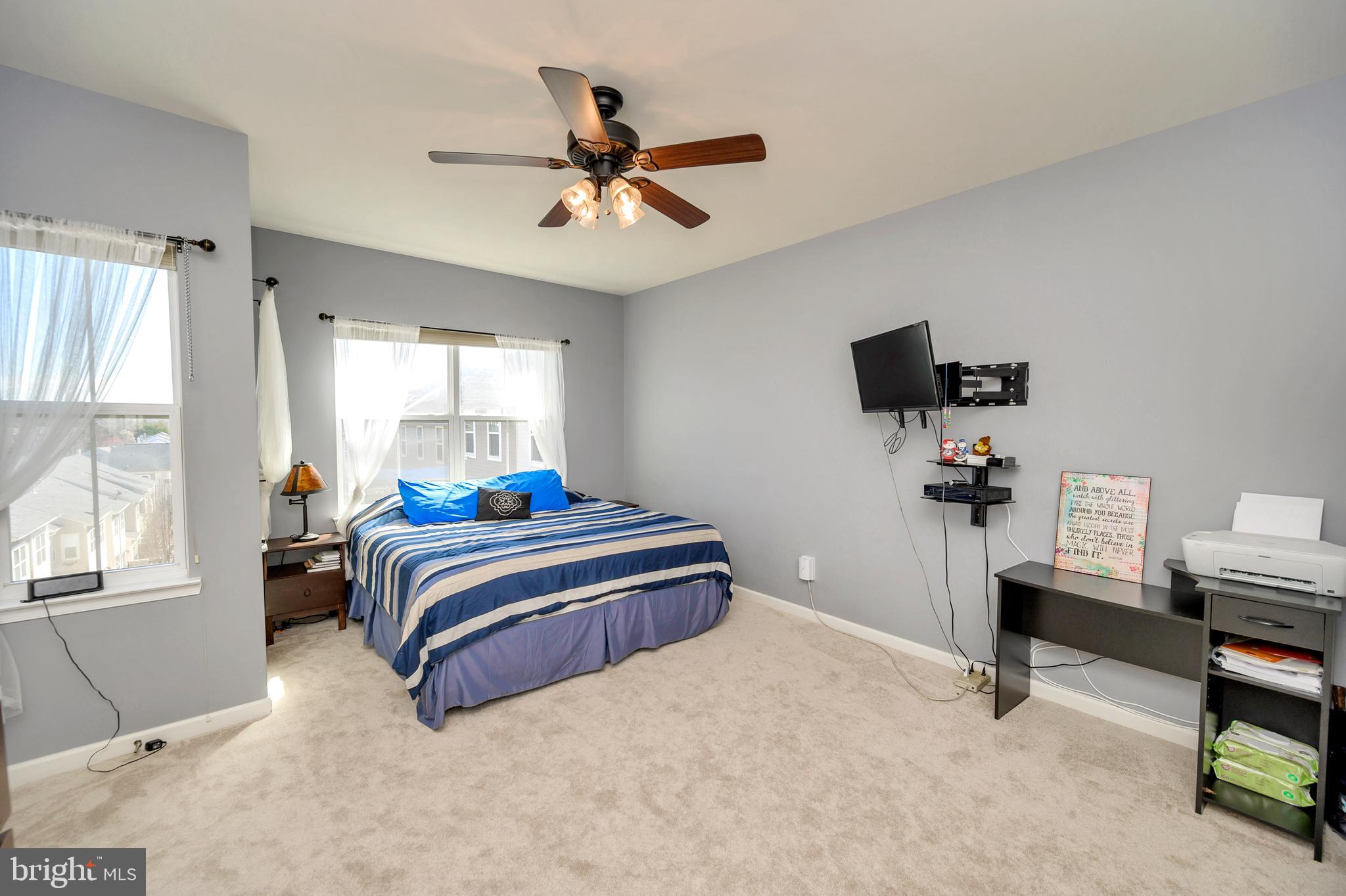 RIVER OAKS - Residential