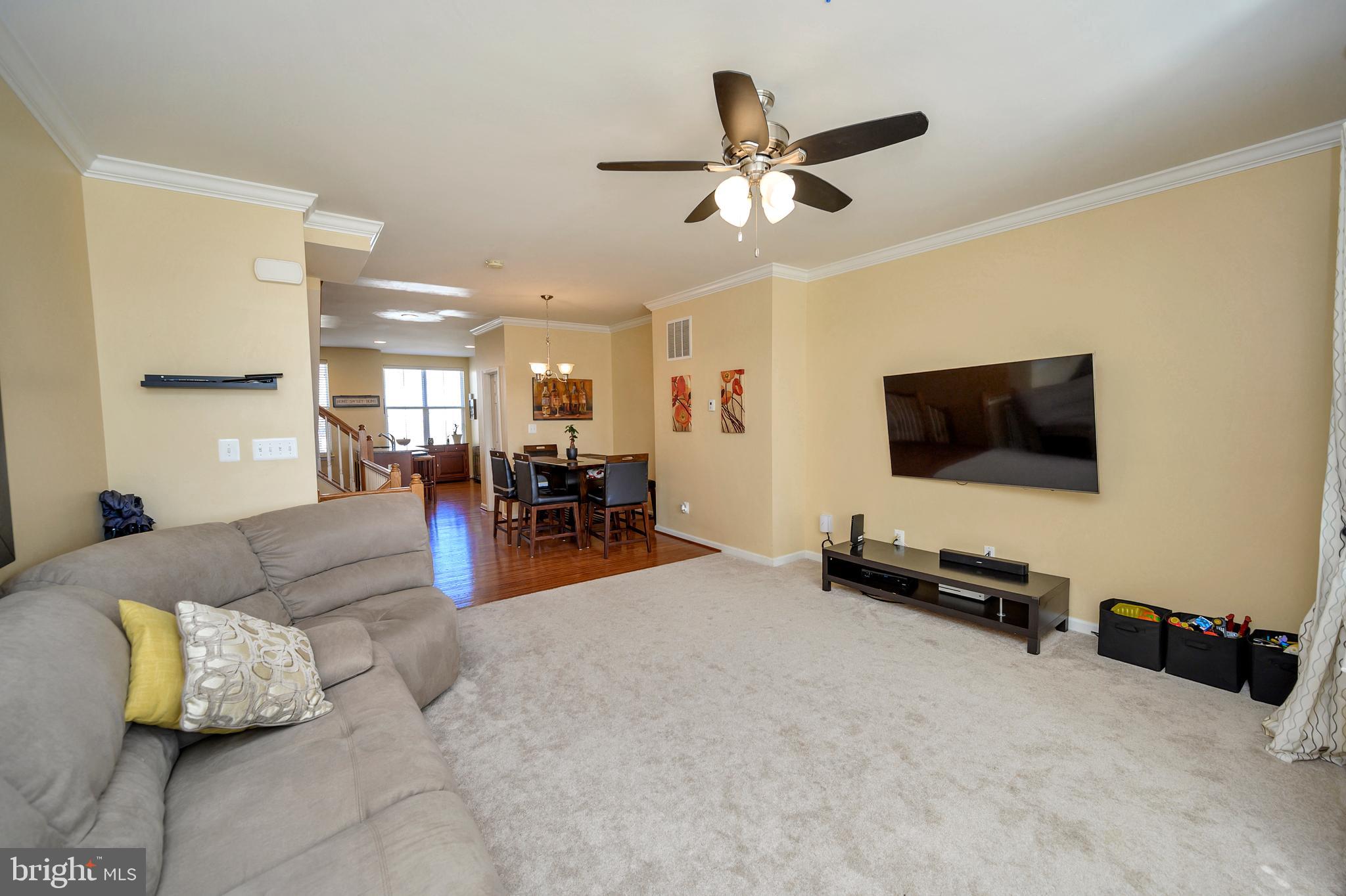 RIVER OAKS - Residential