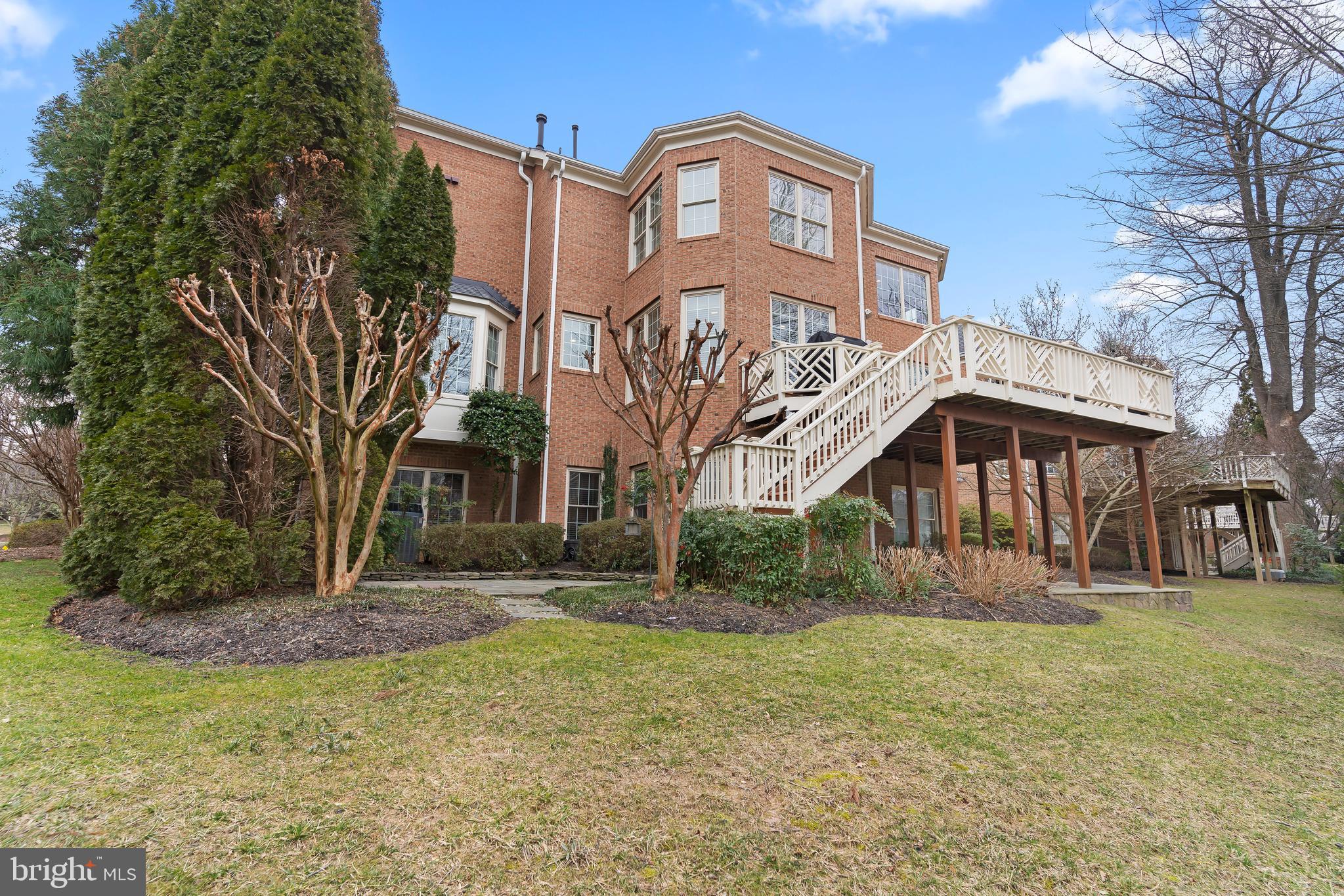 FARRCROFT - Residential