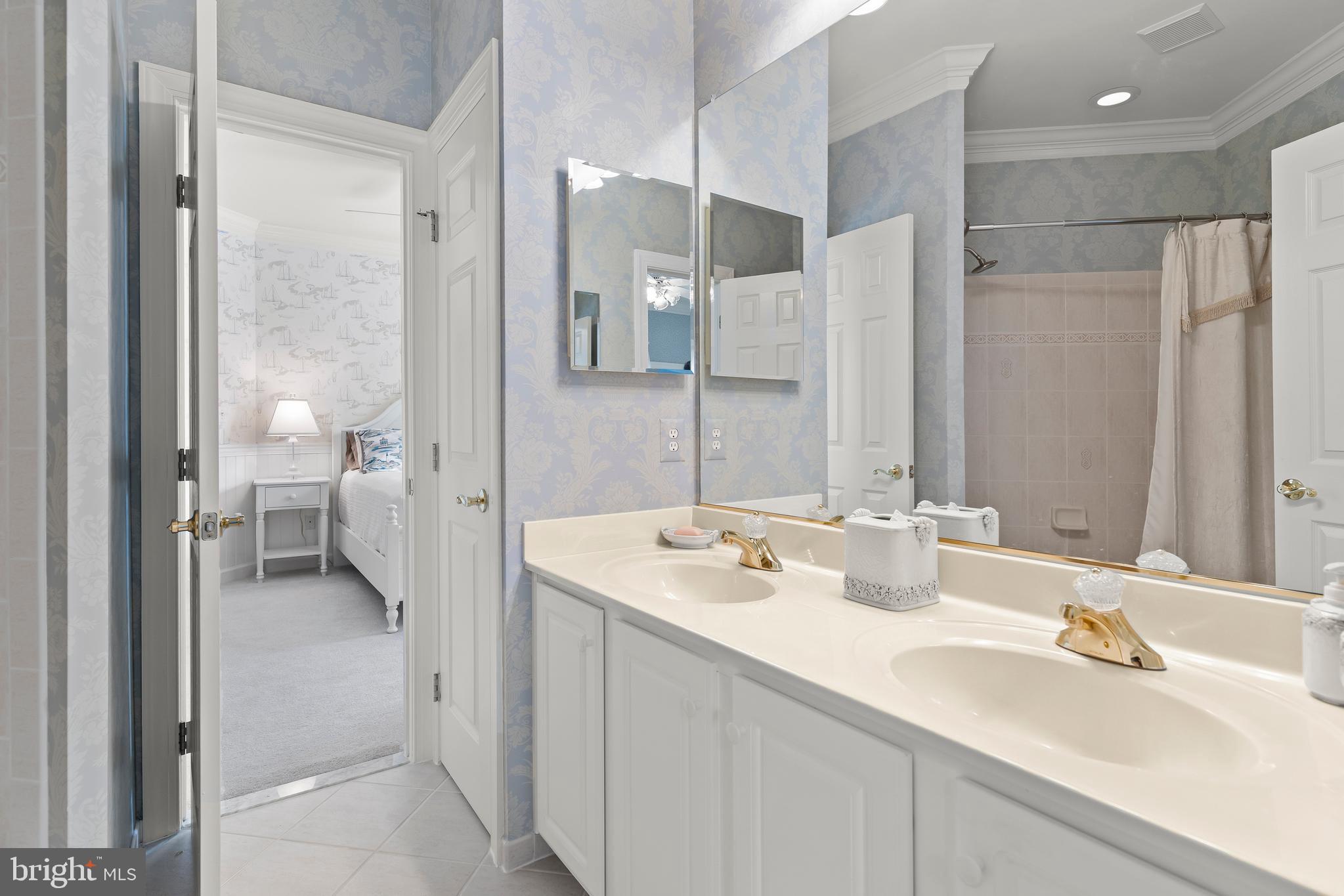 FARRCROFT - Residential