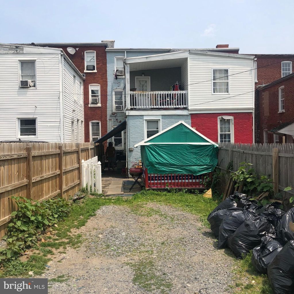 Photo of 350 S ANN ST, LANCASTER, PA 17602 (MLS # PALA2035378)