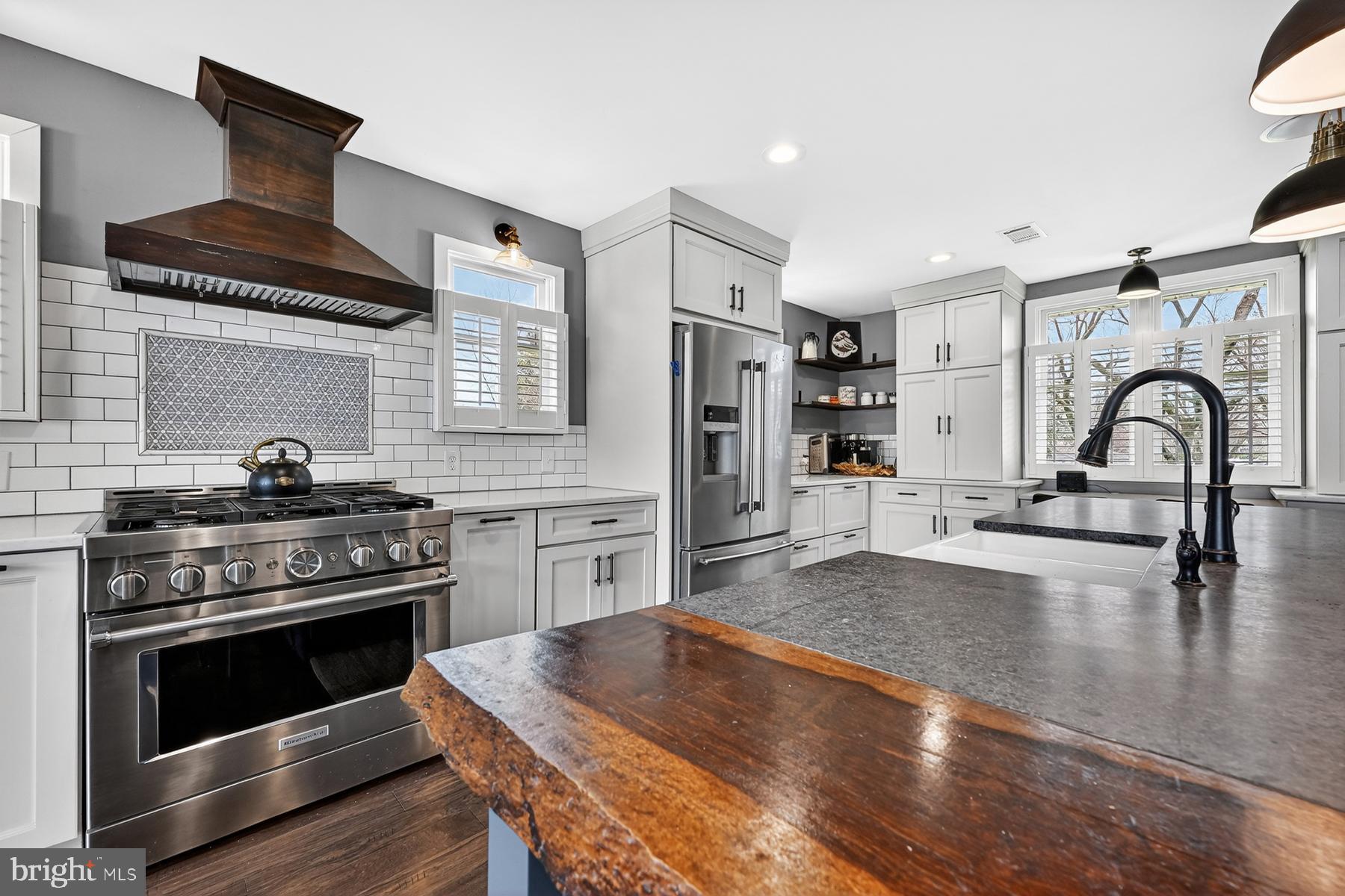 POPLAR RIDGE - Residential