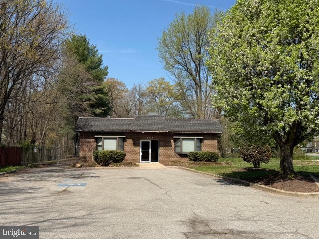 6715 SUITLAND ROAD