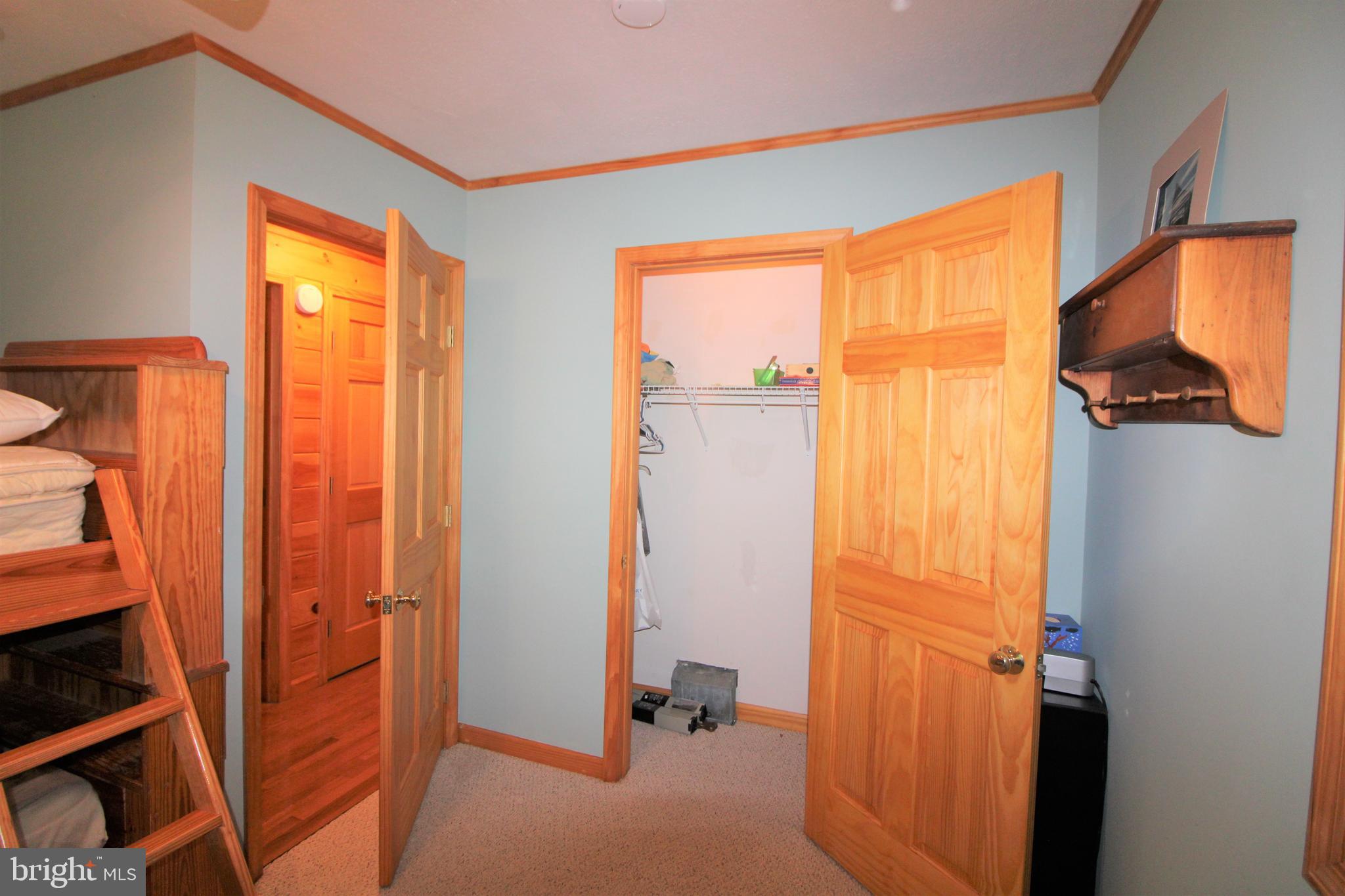 ALPINE LAKE RESORT - Residential