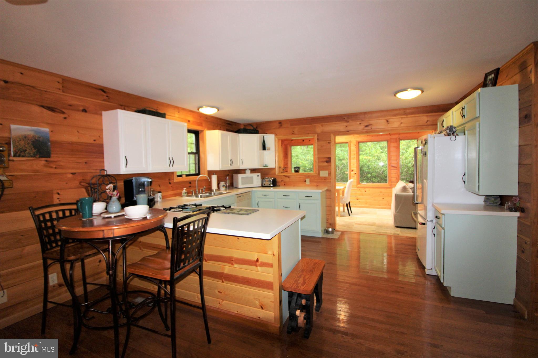 ALPINE LAKE RESORT - Residential