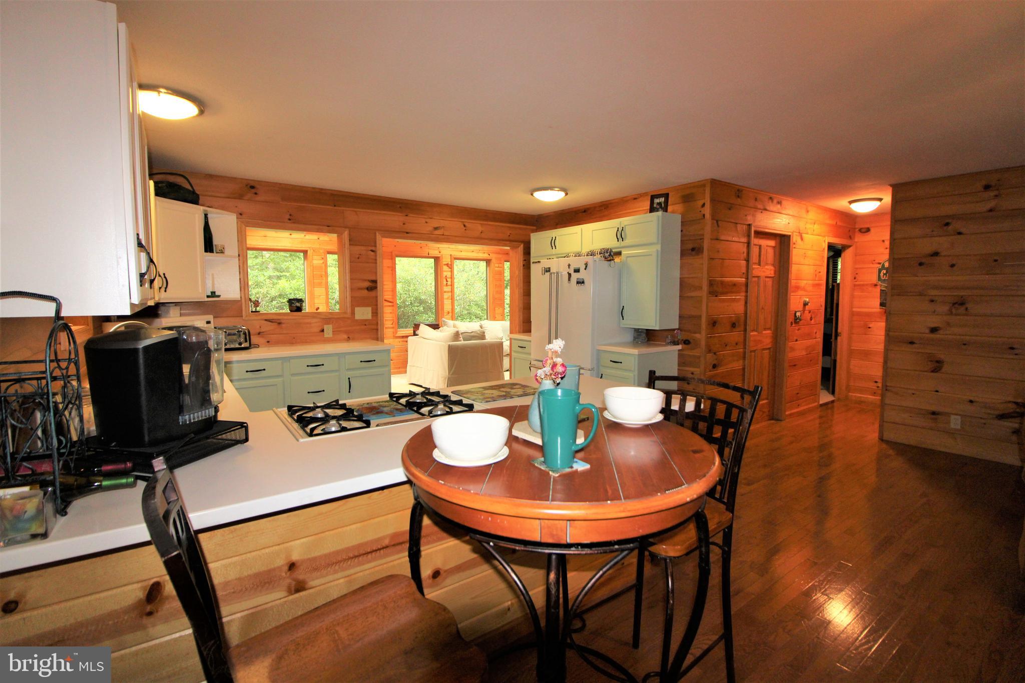 ALPINE LAKE RESORT - Residential