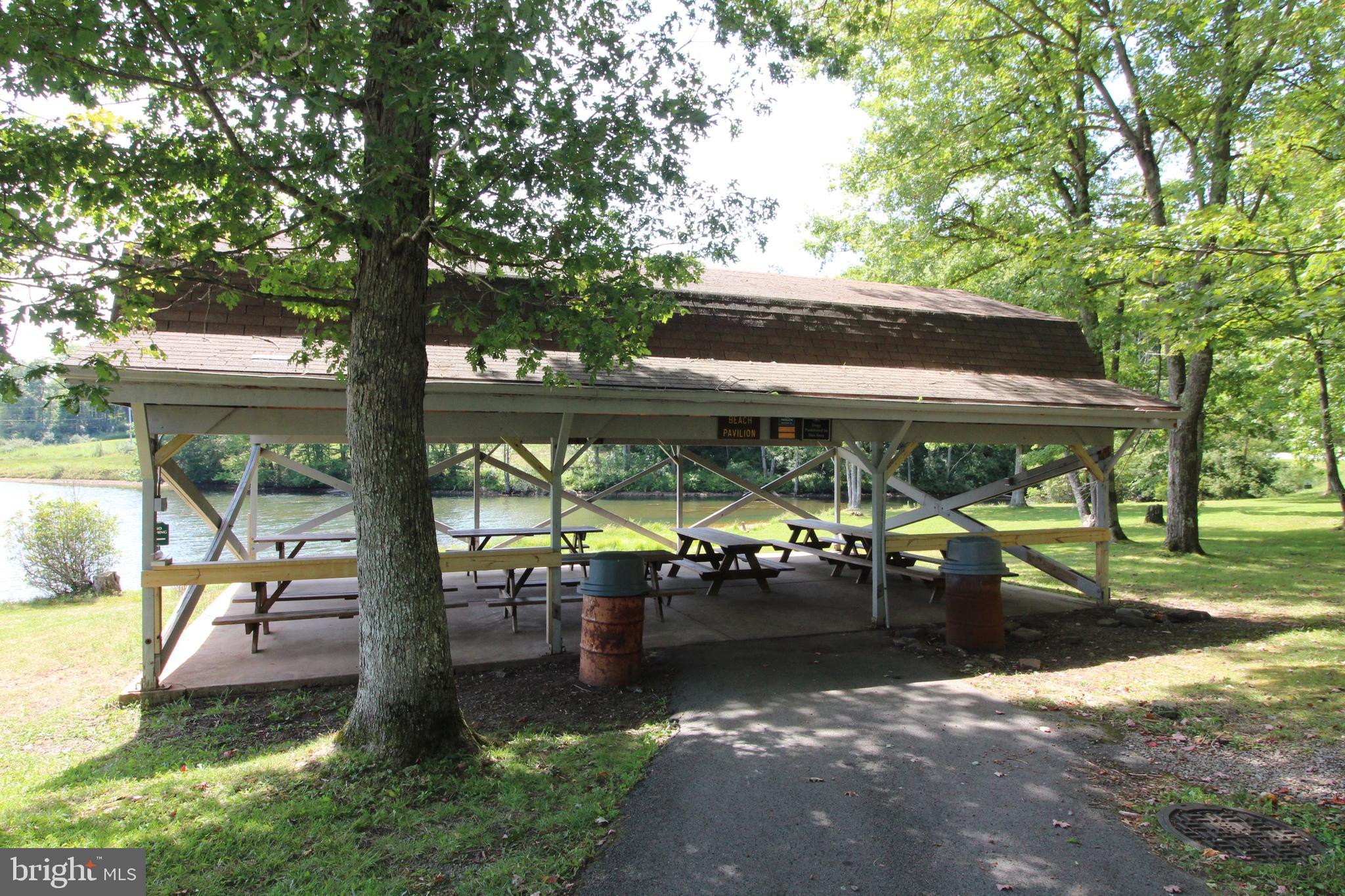 ALPINE LAKE RESORT - Residential