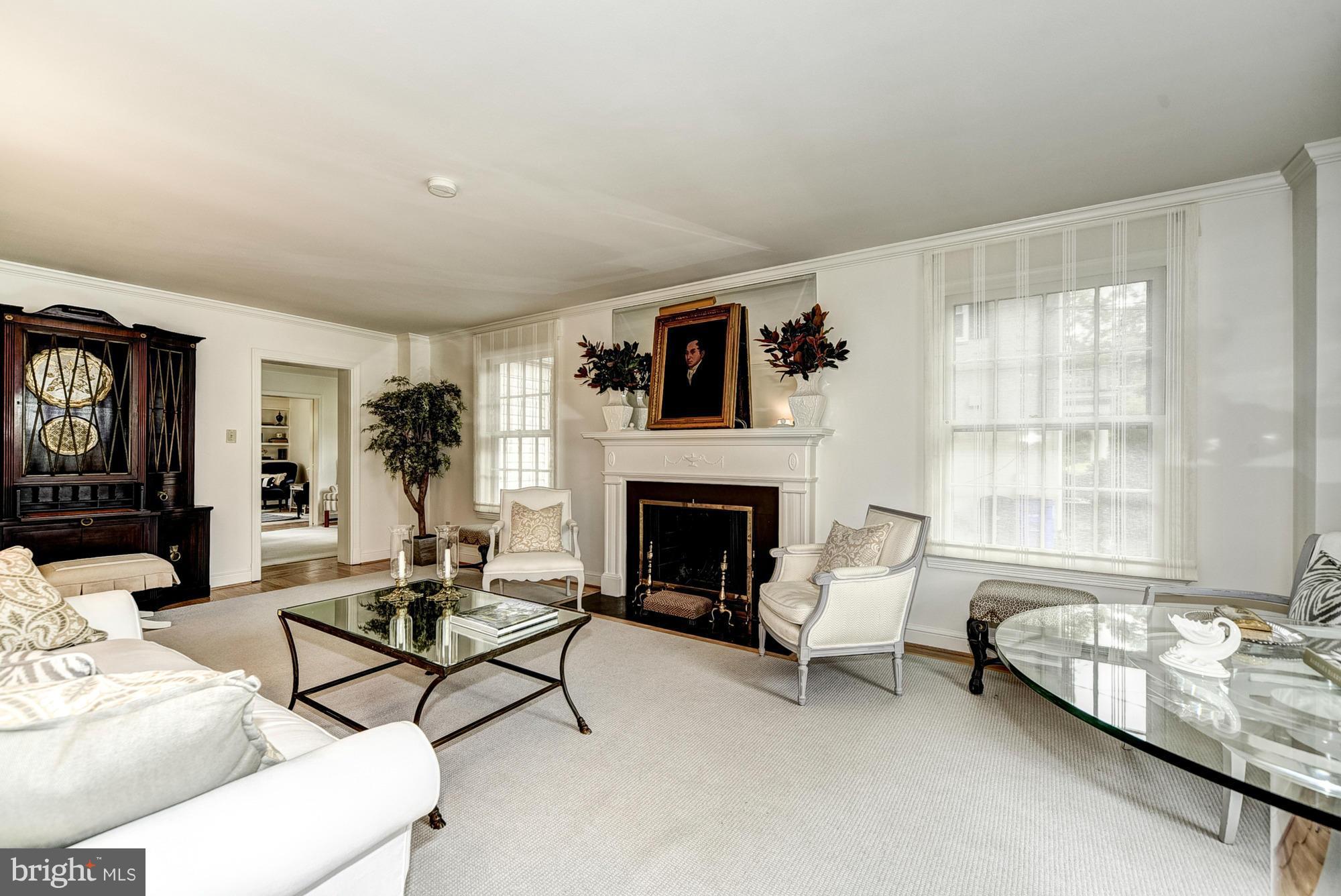 CHEVY CHASE - Residential