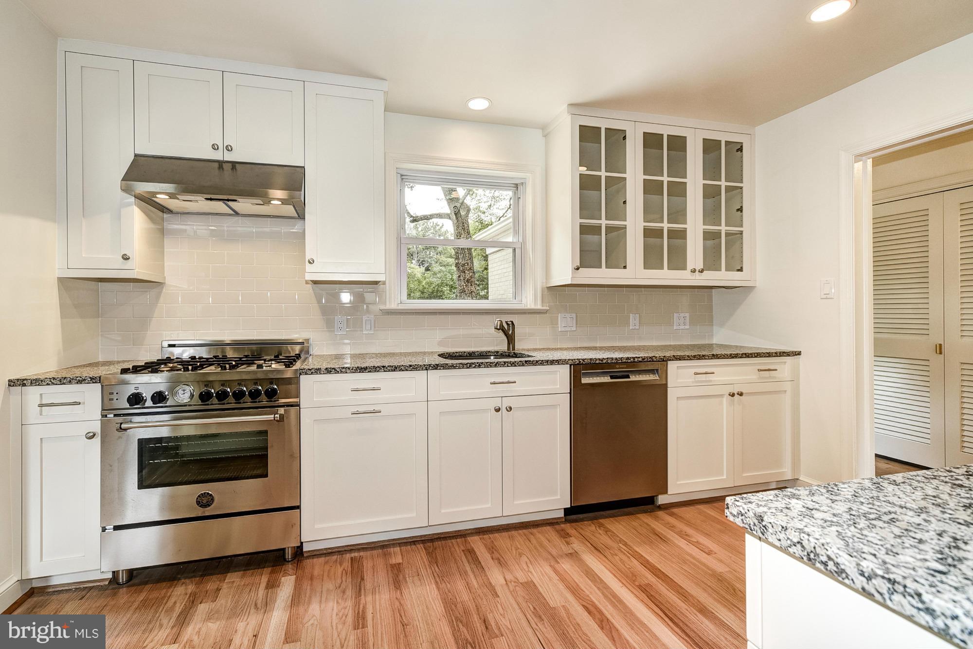 CHEVY CHASE - Residential