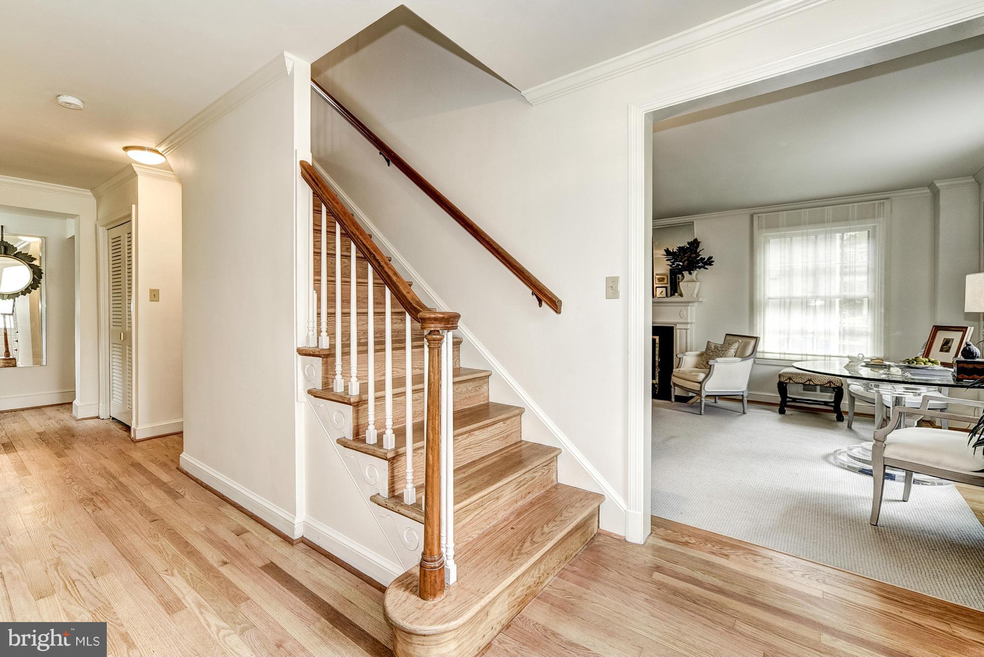 CHEVY CHASE - Residential