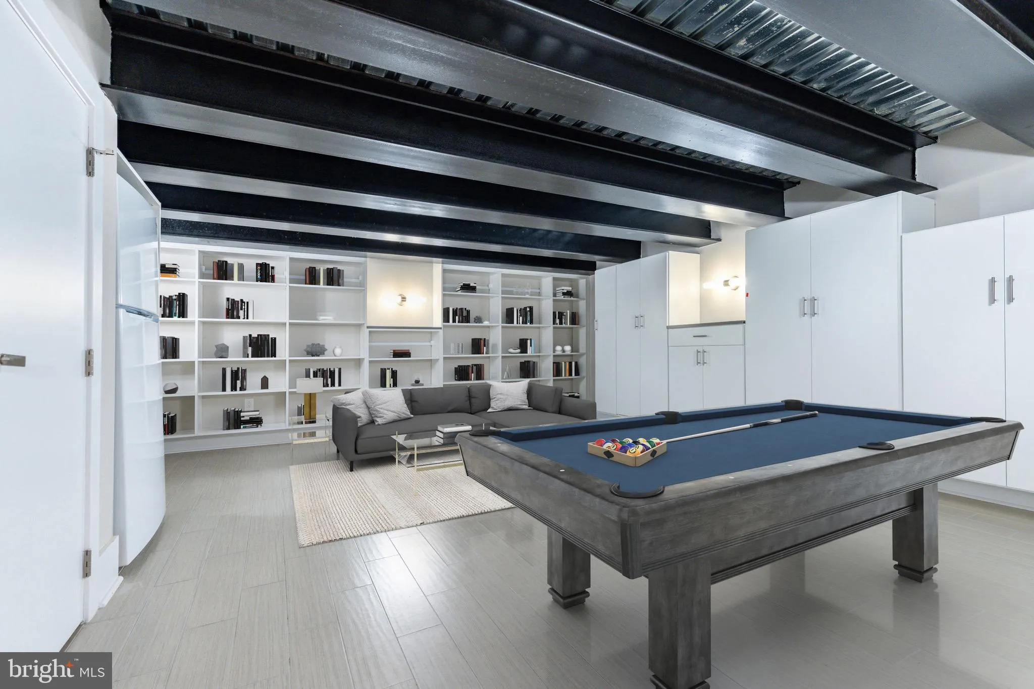 Philadelphia, Pennsylvania 19123, United States, 3 Bedrooms Bedrooms, ,4 BathroomsBathrooms,Residential,Pending,100632