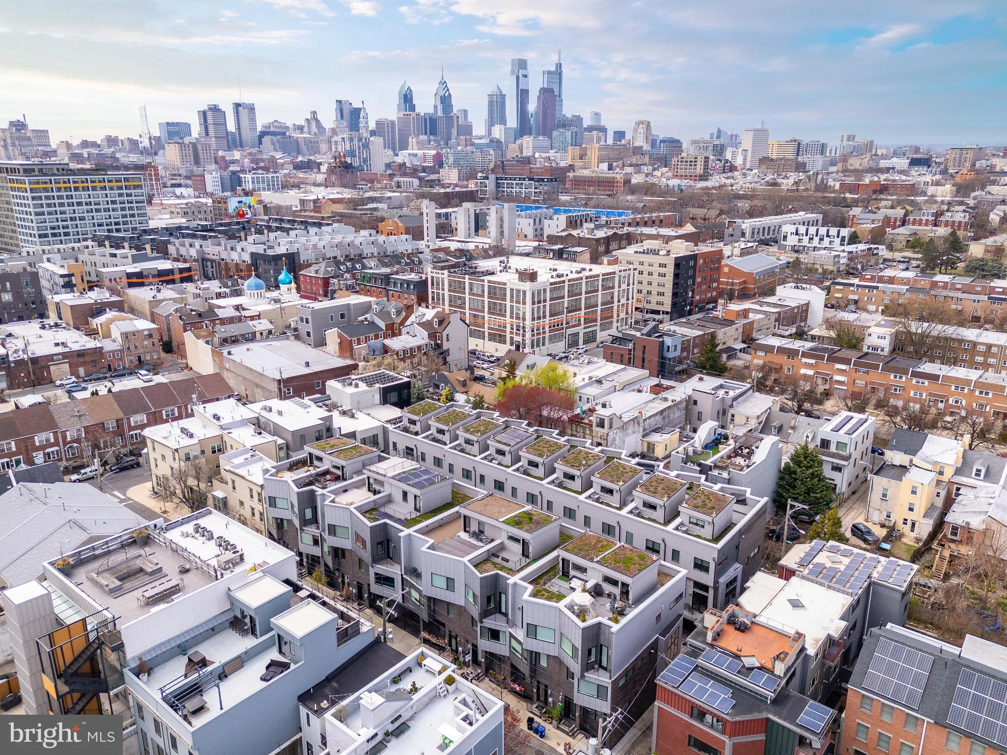 Philadelphia, Pennsylvania 19123, United States, 3 Bedrooms Bedrooms, ,4 BathroomsBathrooms,Residential,Pending,100632