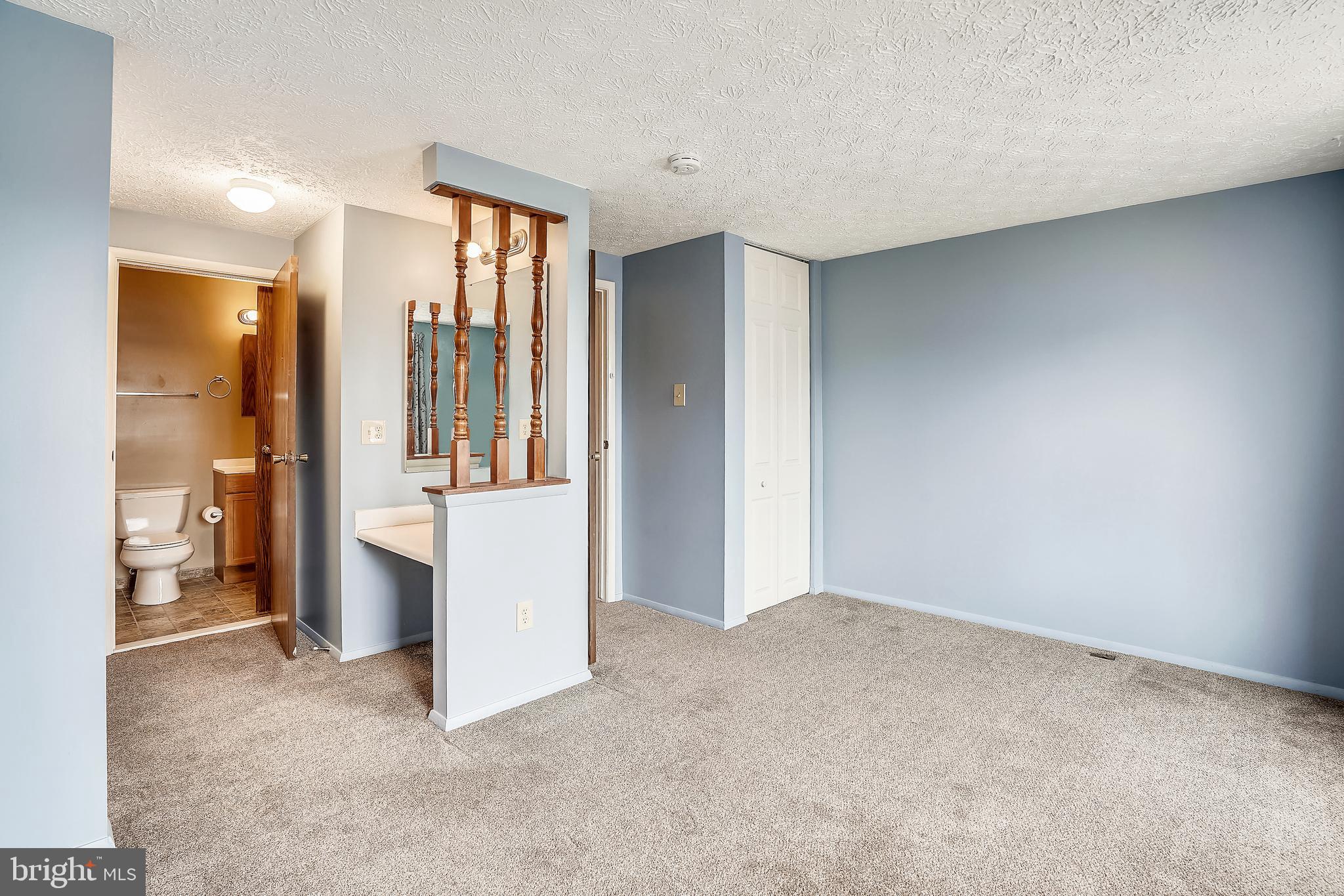 LITTLE ROCKY RUN - Residential Lease