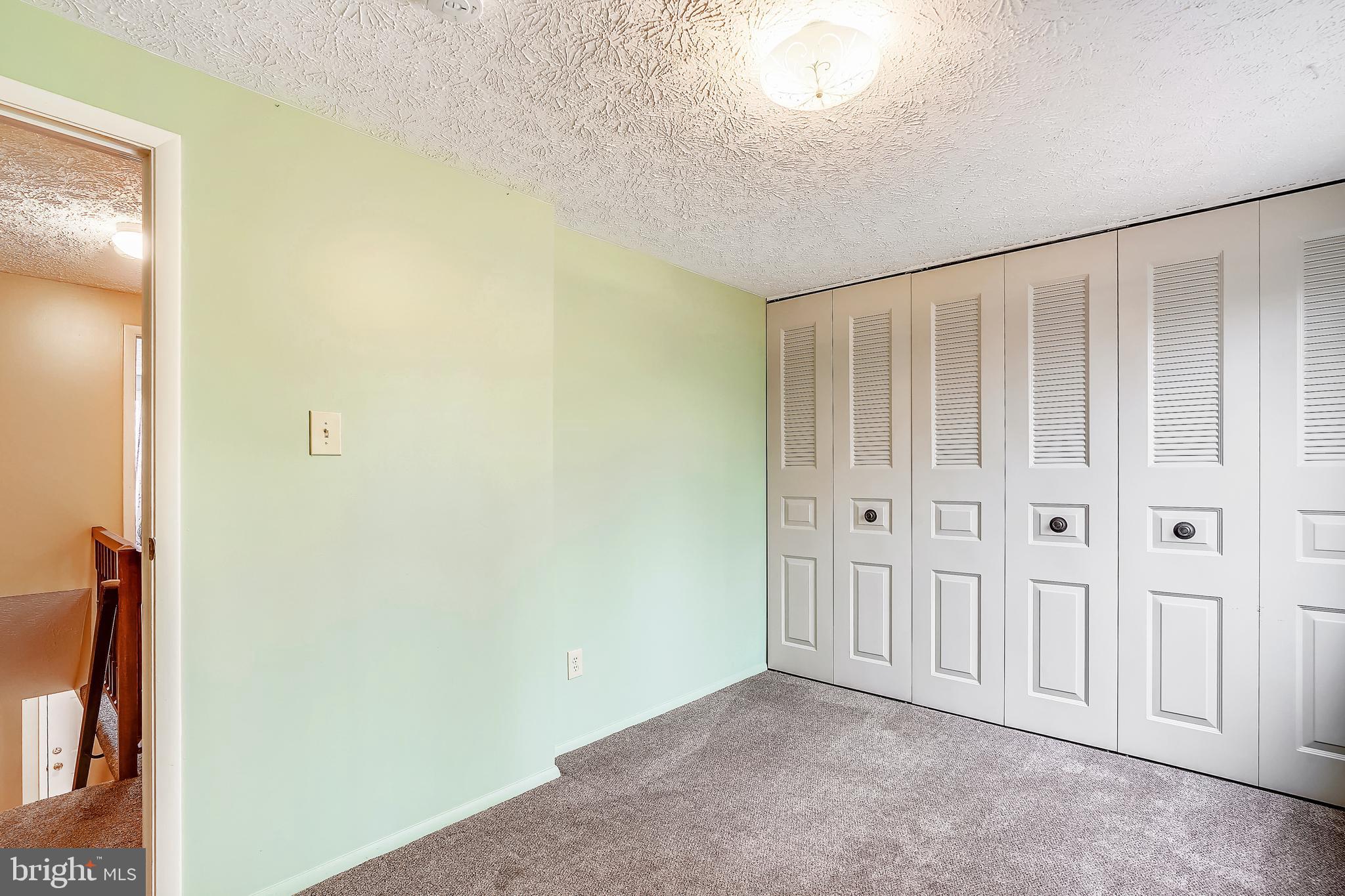 LITTLE ROCKY RUN - Residential Lease