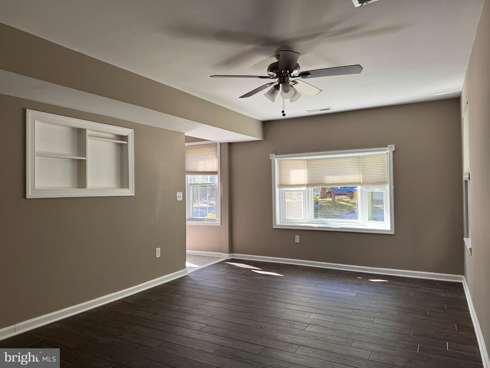 2320 WEYMOUTH LANE