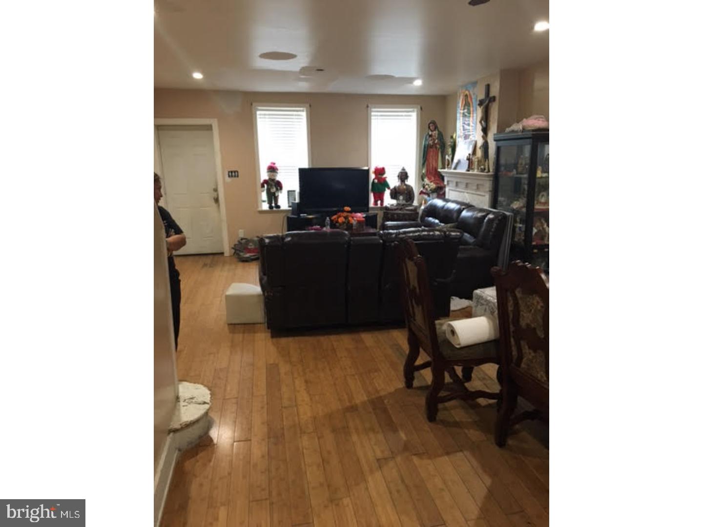 POINT BREEZE - Residential