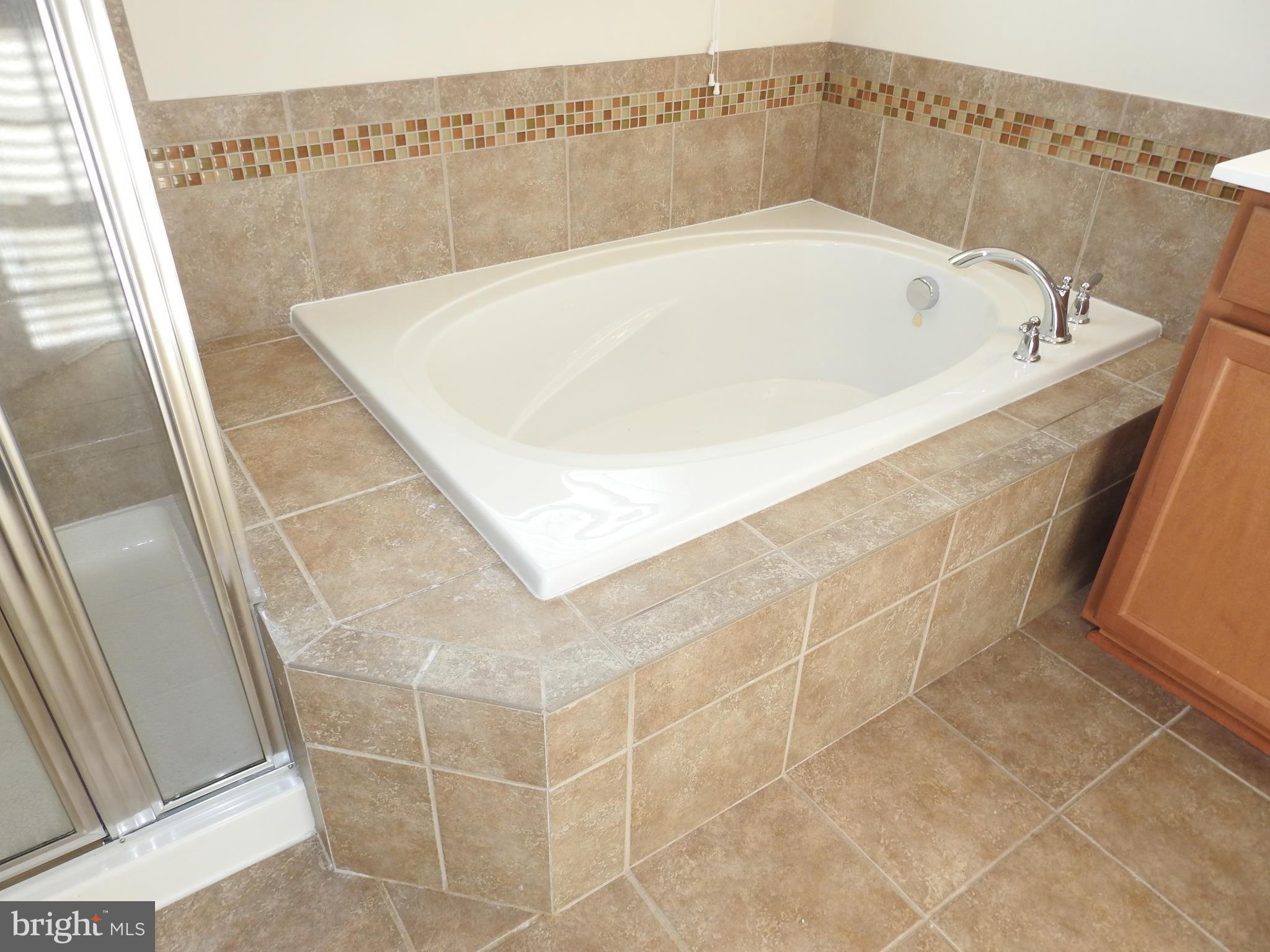 PINE RIDGE CROSSING - Residential