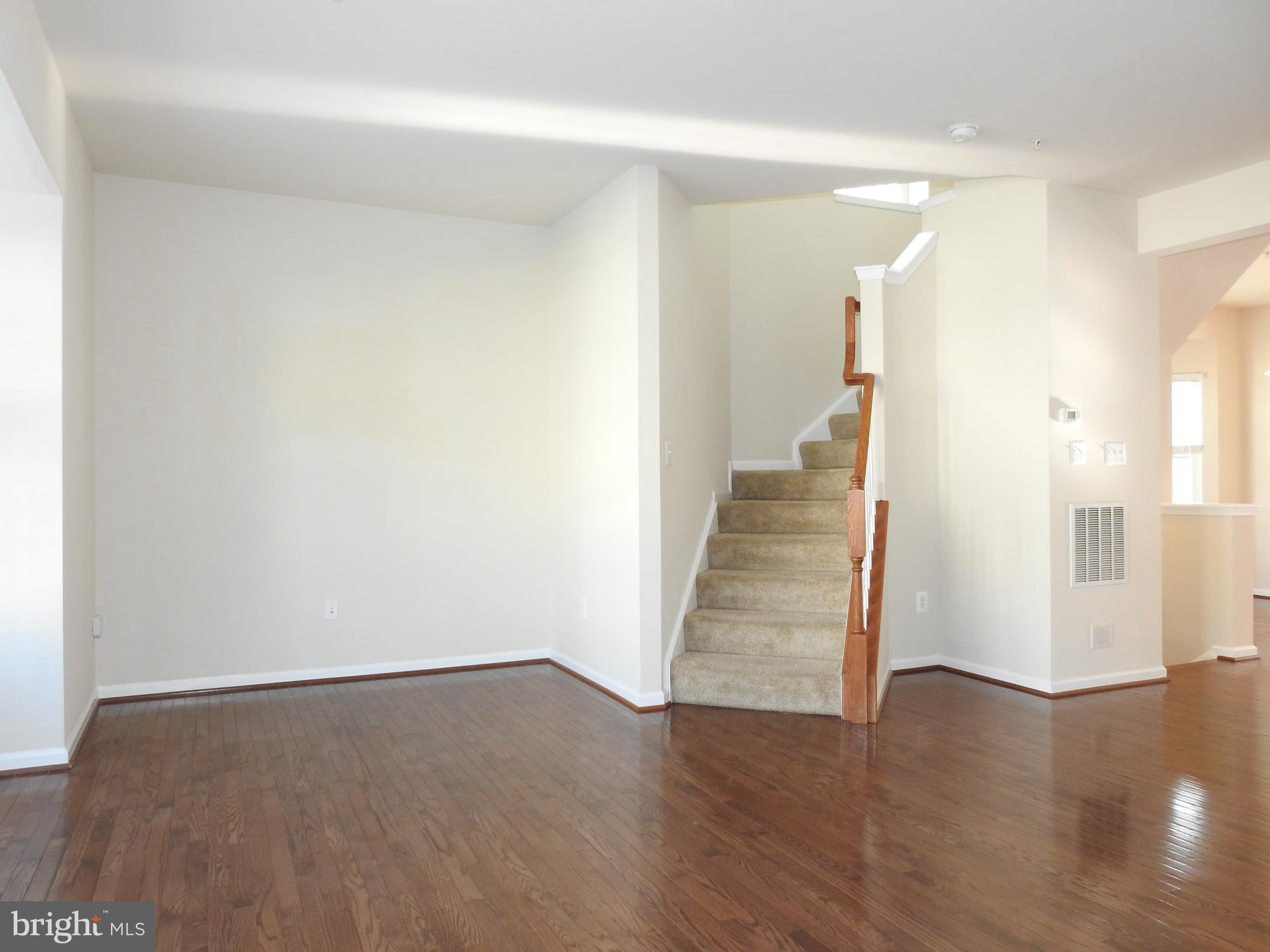 PINE RIDGE CROSSING - Residential