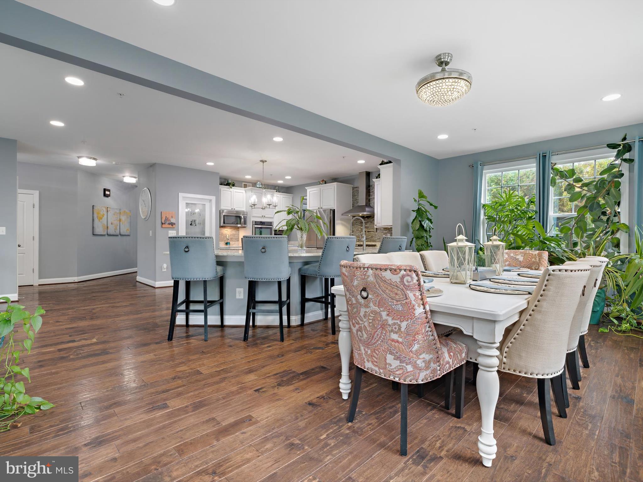 STRATFORD ESTATES - Residential