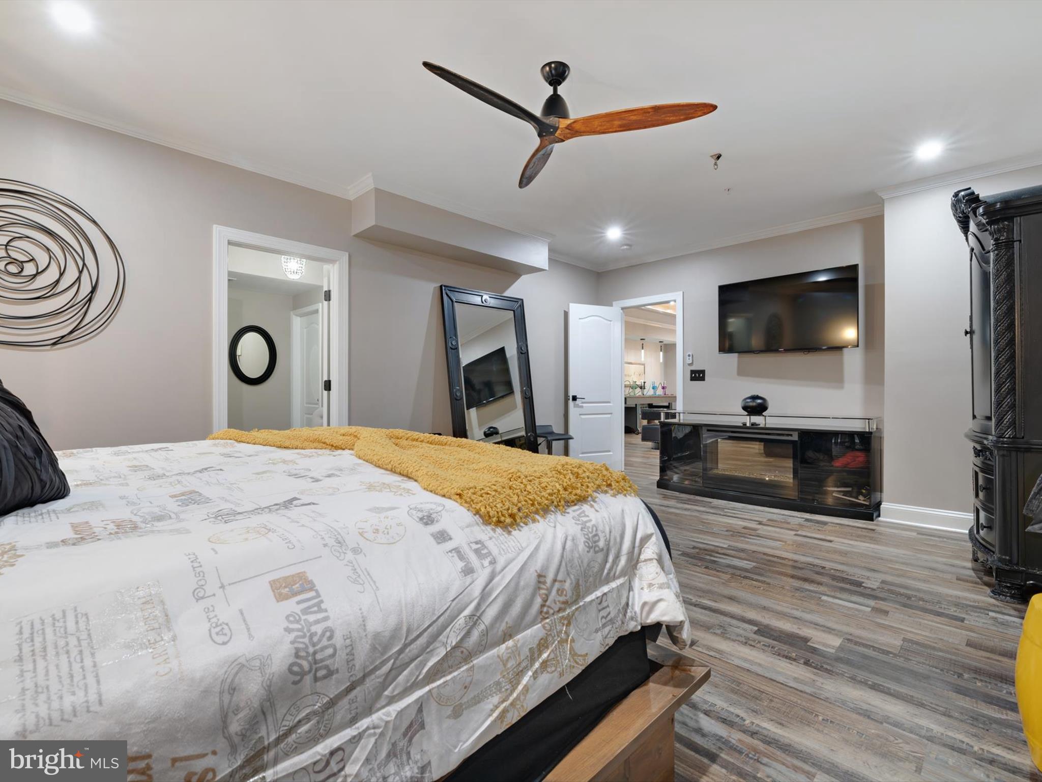 STRATFORD ESTATES - Residential