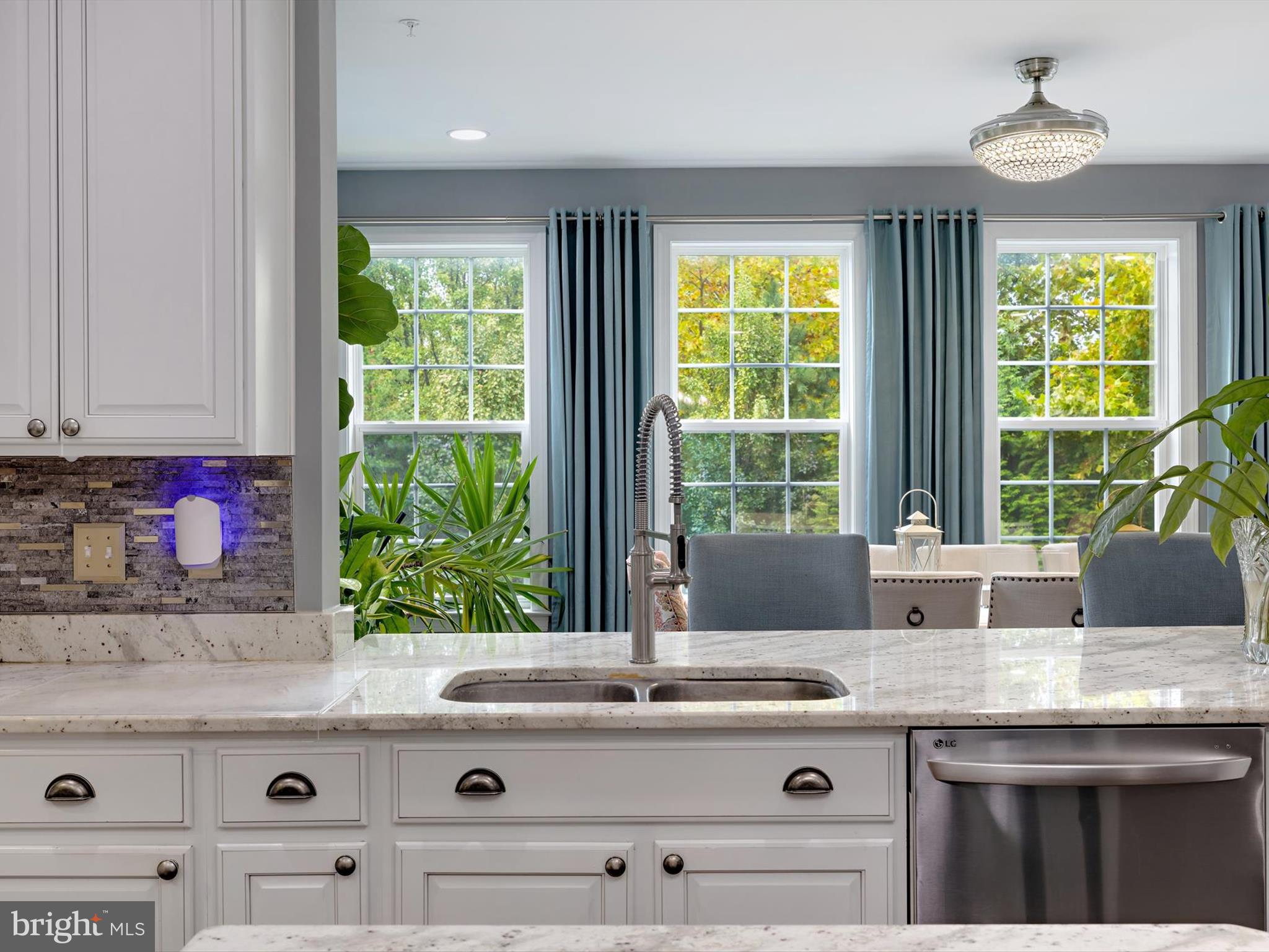 STRATFORD ESTATES - Residential