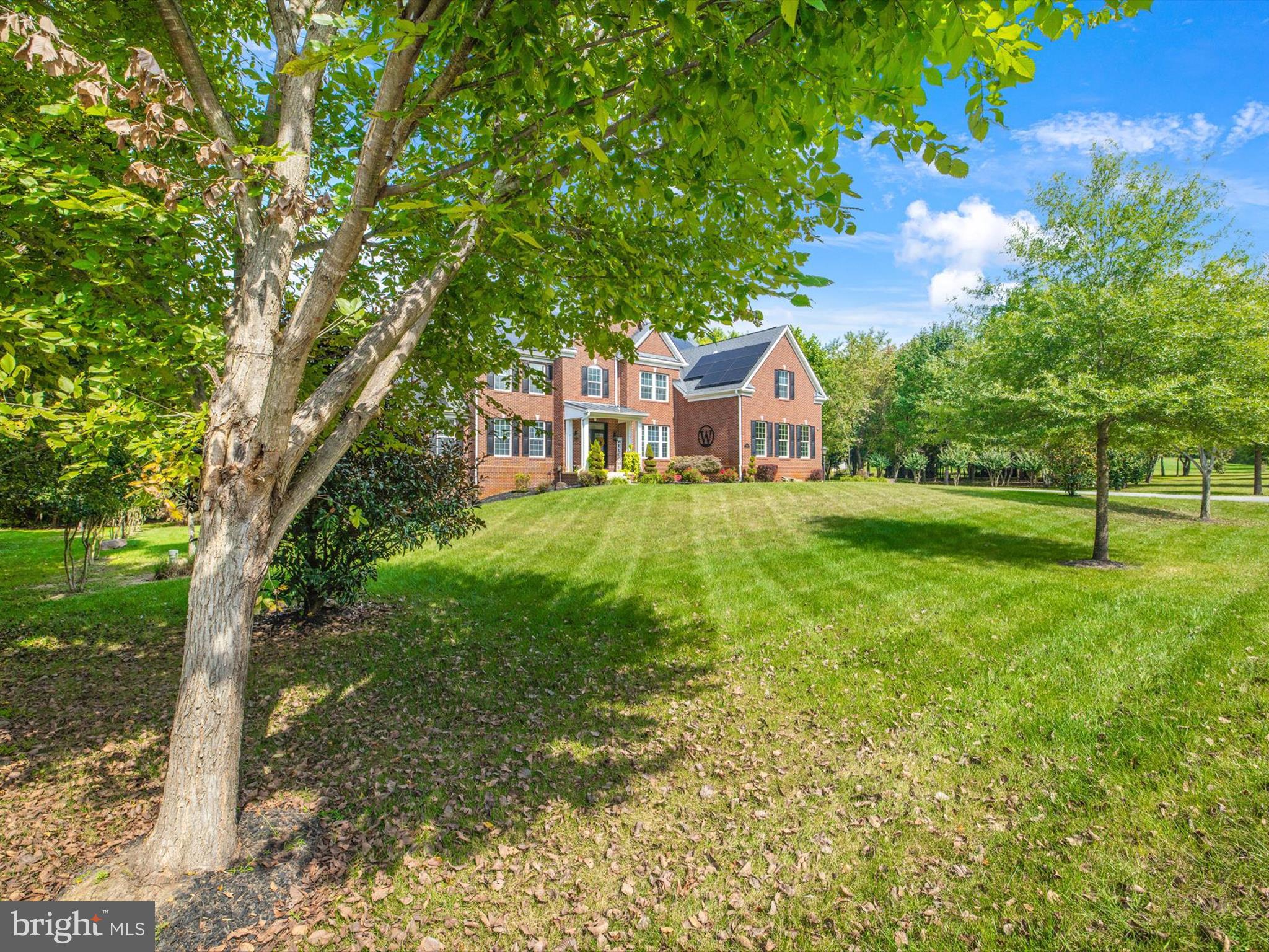 STRATFORD ESTATES - Residential