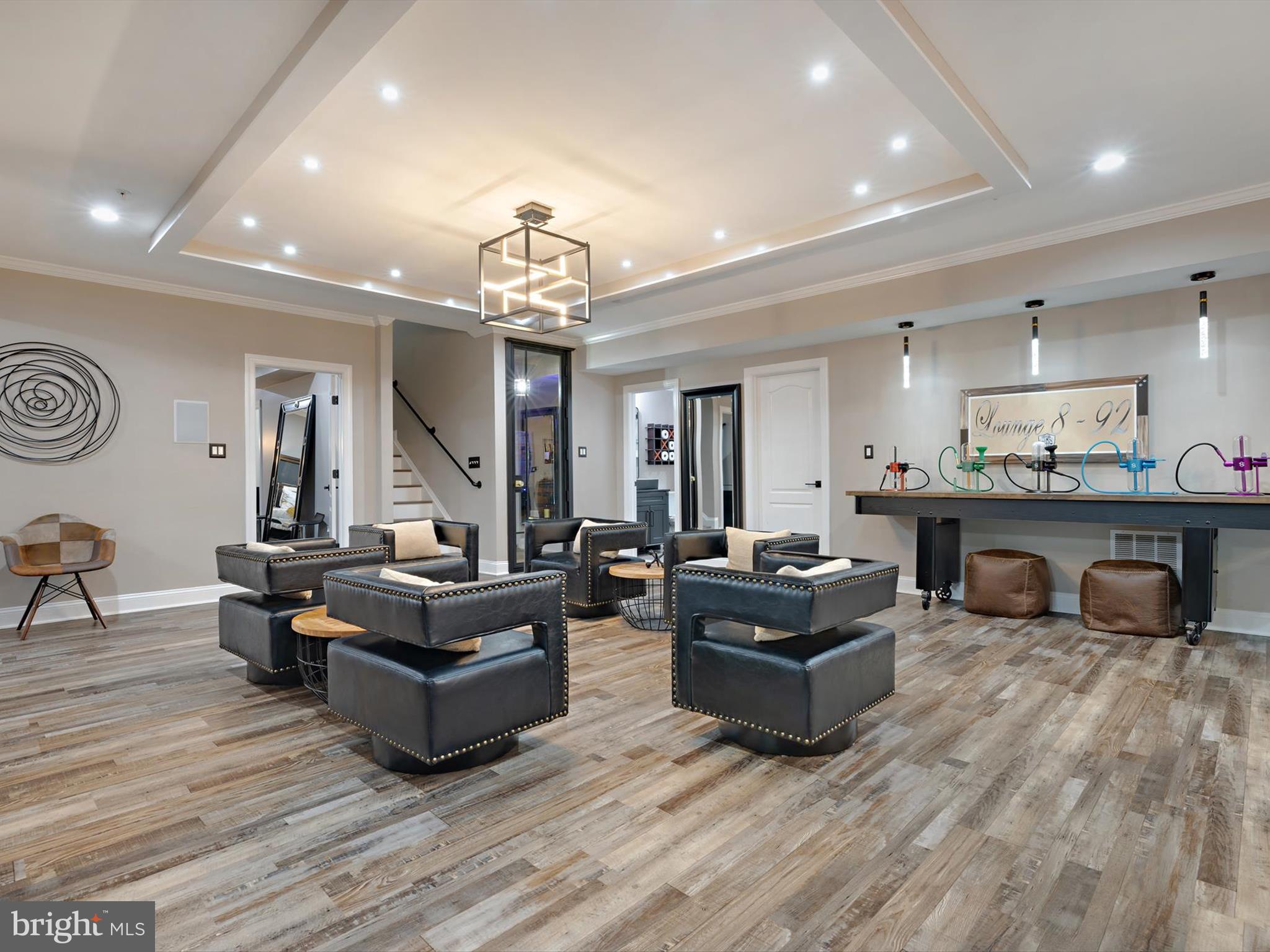 STRATFORD ESTATES - Residential