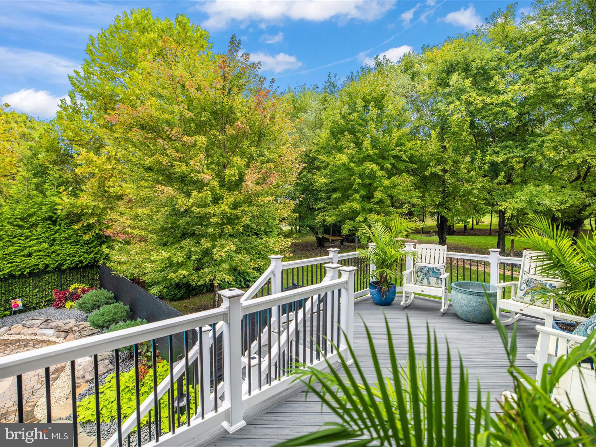 STRATFORD ESTATES - Residential