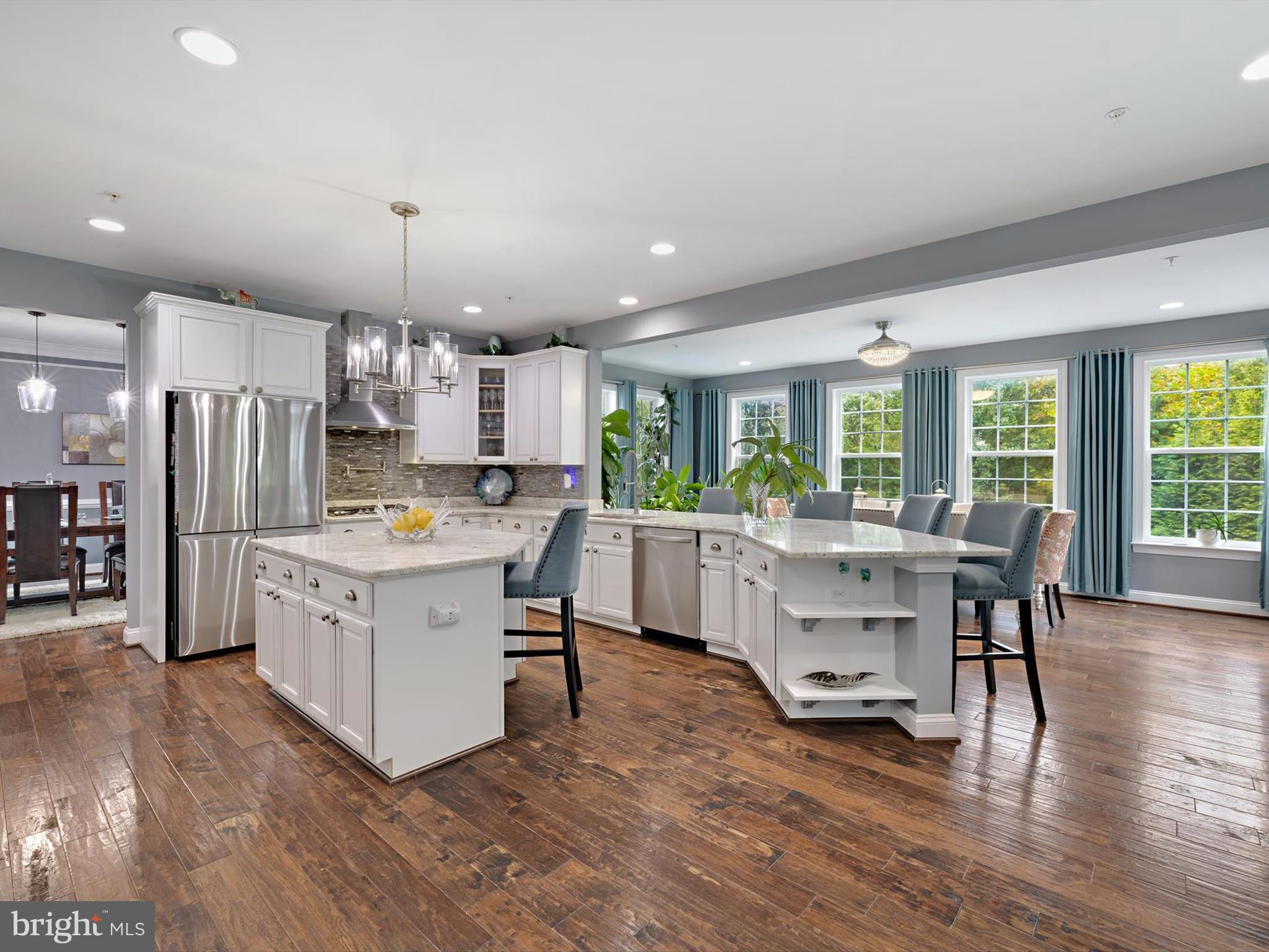 STRATFORD ESTATES - Residential