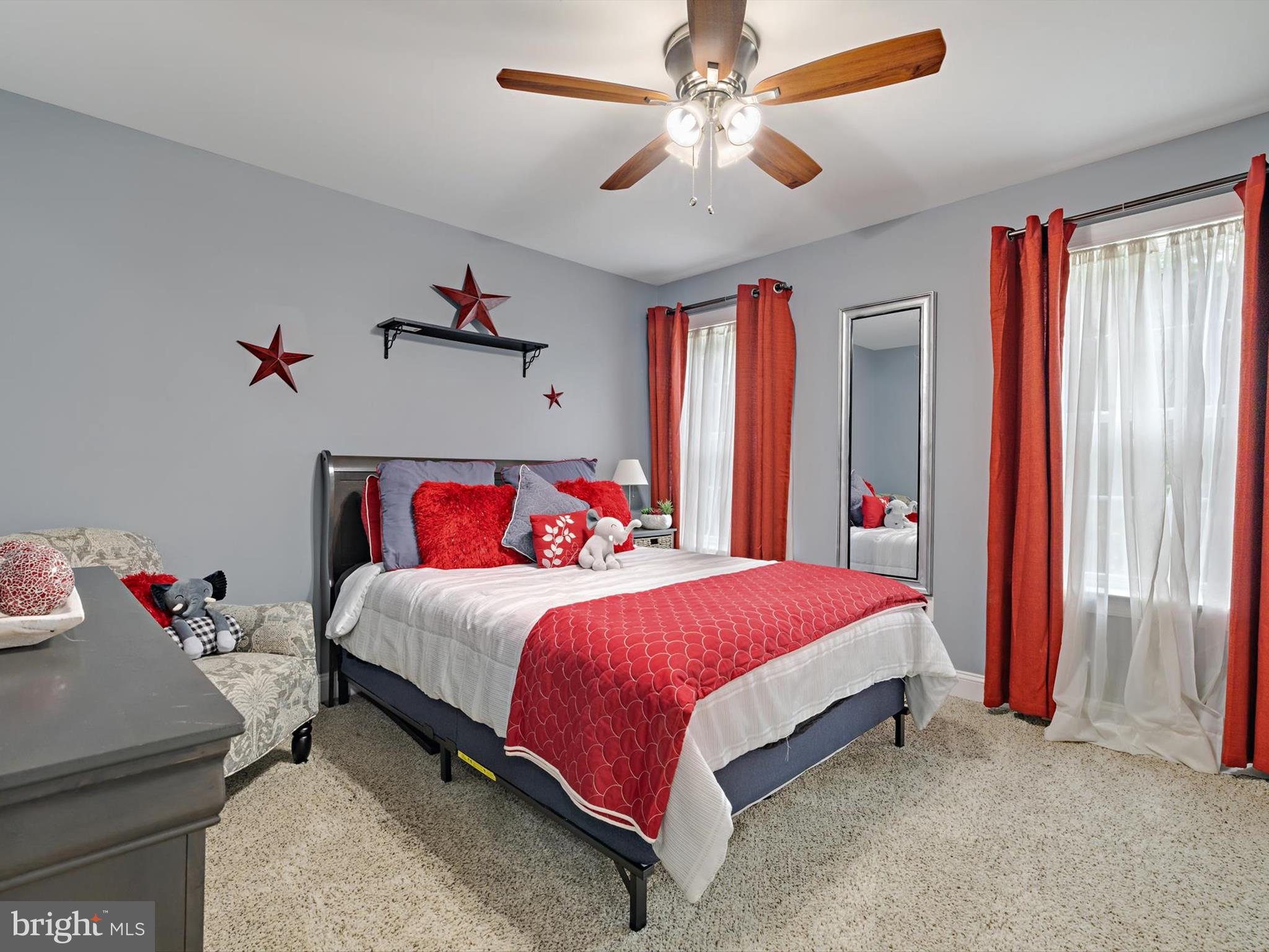 STRATFORD ESTATES - Residential