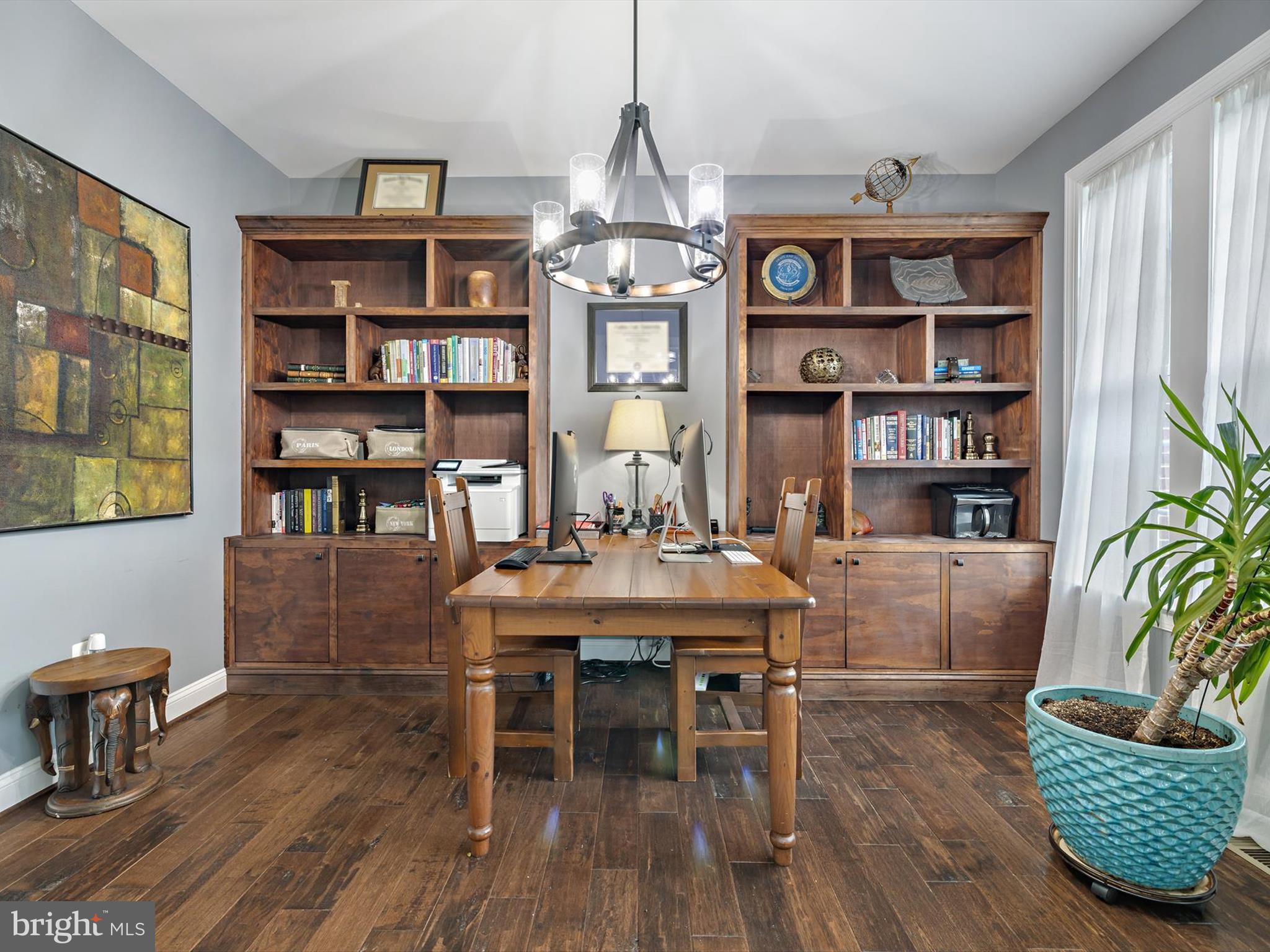 STRATFORD ESTATES - Residential