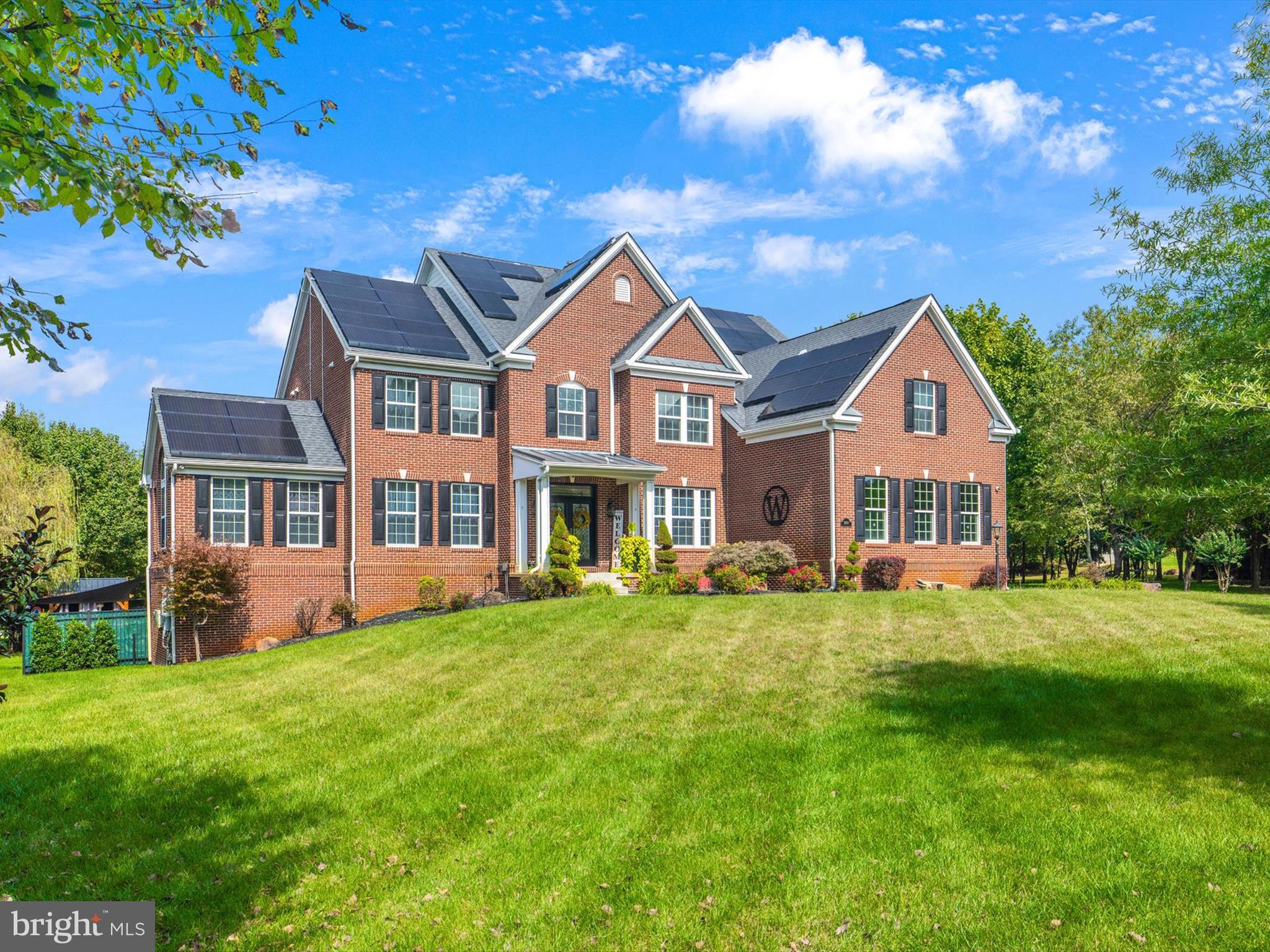 STRATFORD ESTATES - Residential