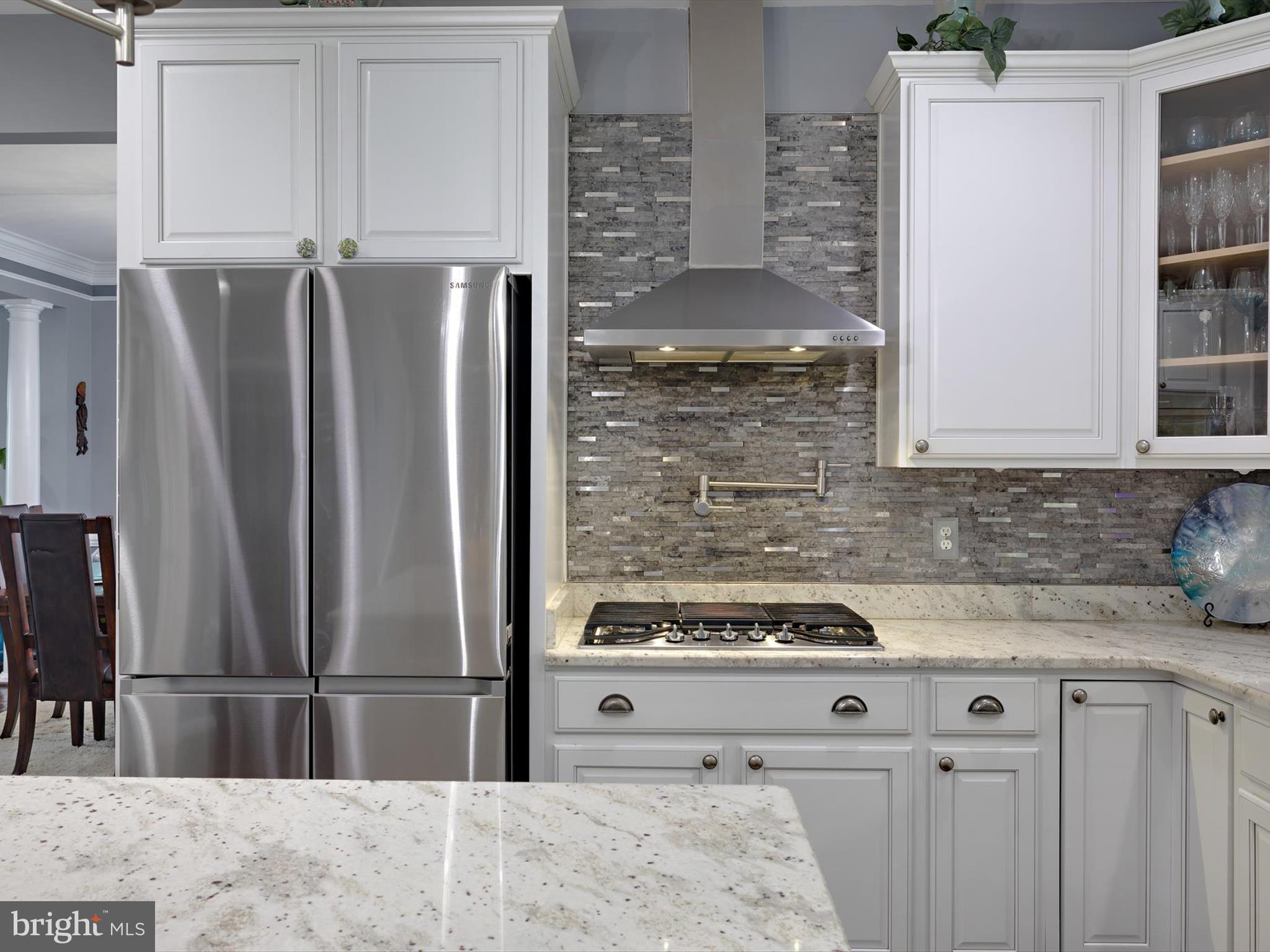 STRATFORD ESTATES - Residential