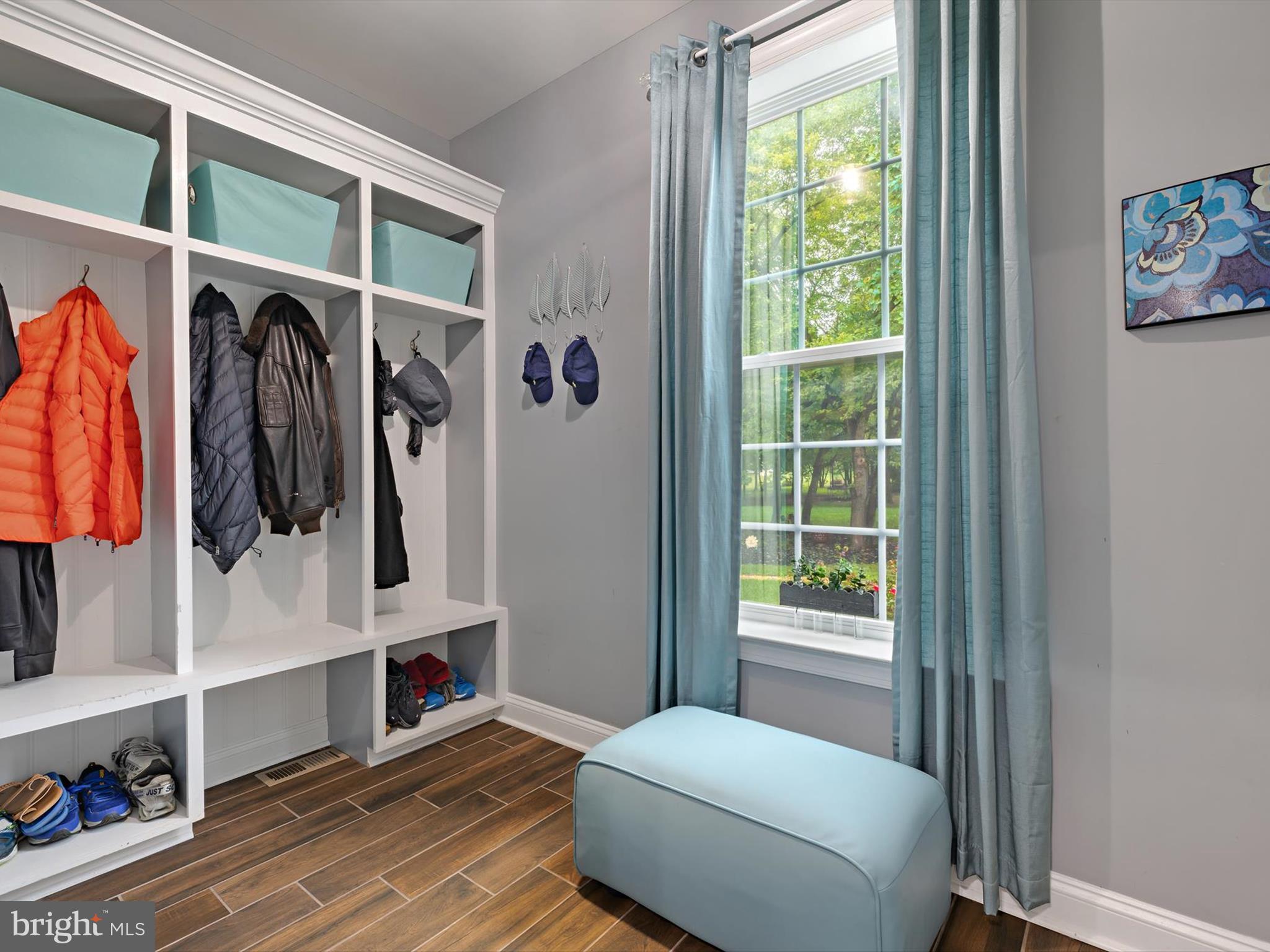 STRATFORD ESTATES - Residential