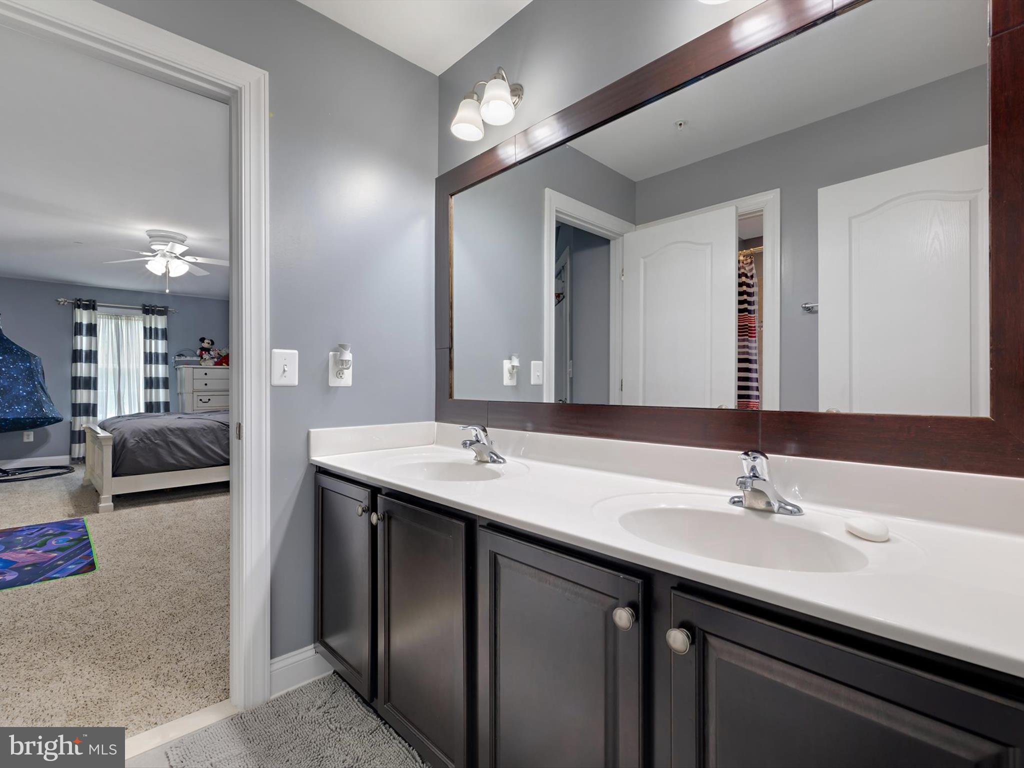 STRATFORD ESTATES - Residential