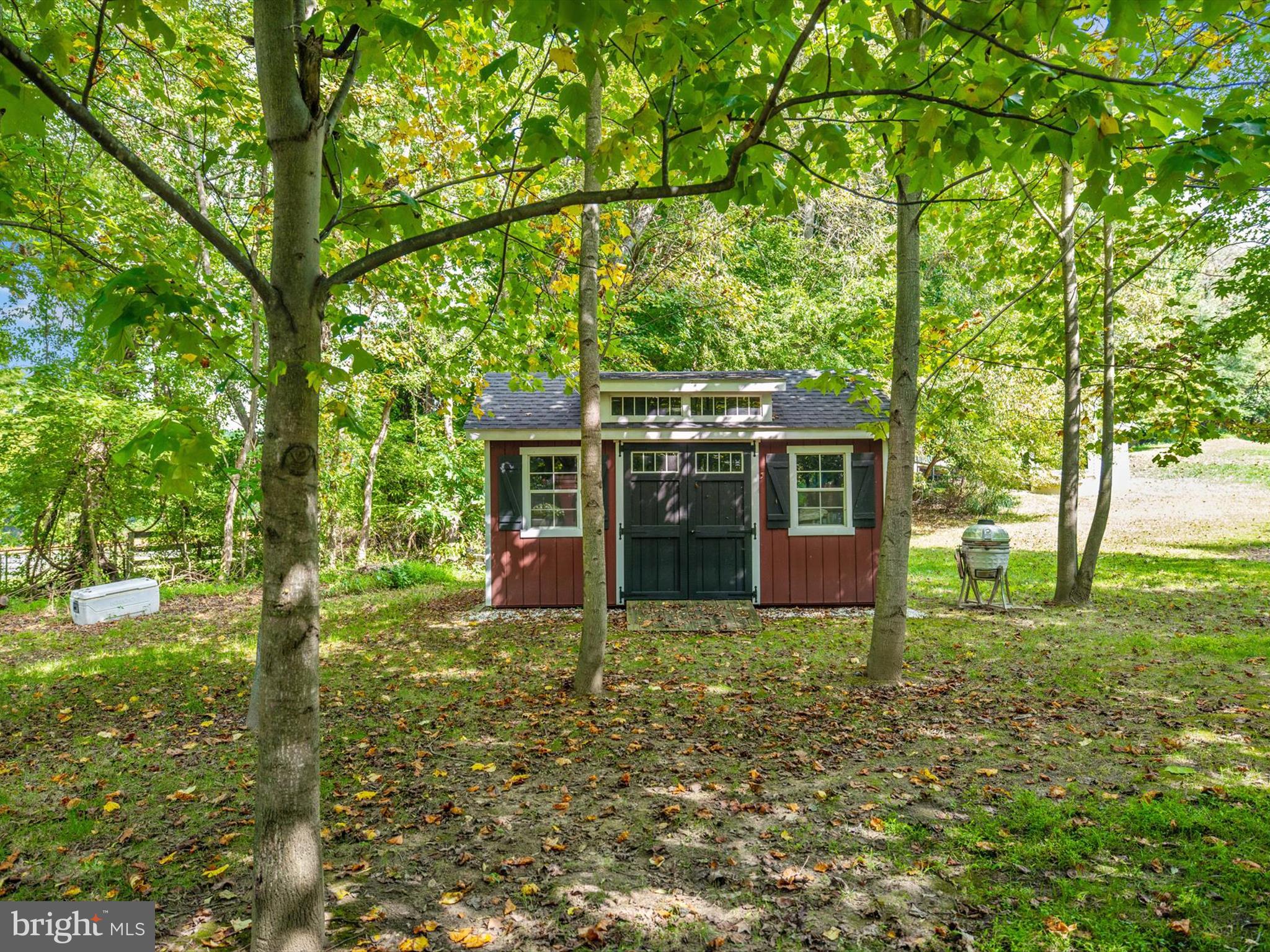 STRATFORD ESTATES - Residential