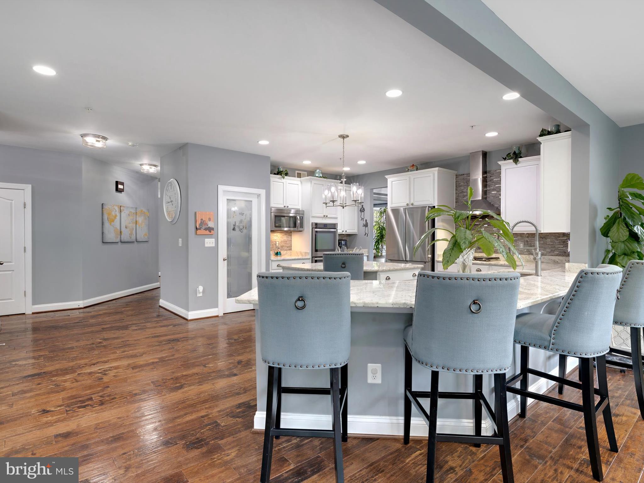 STRATFORD ESTATES - Residential