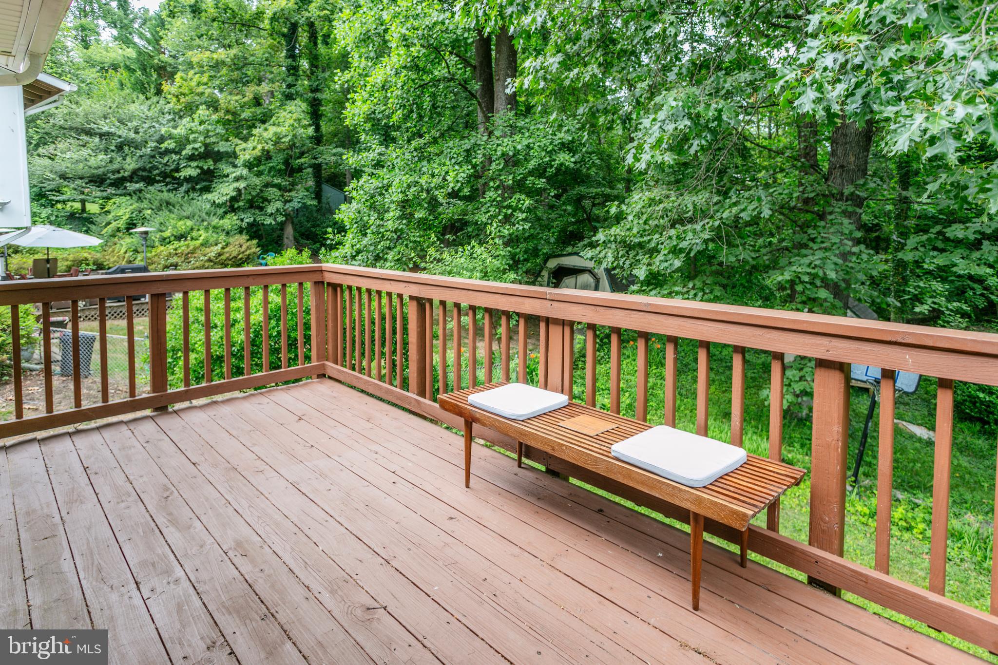 SURREY SQUARE - Residential