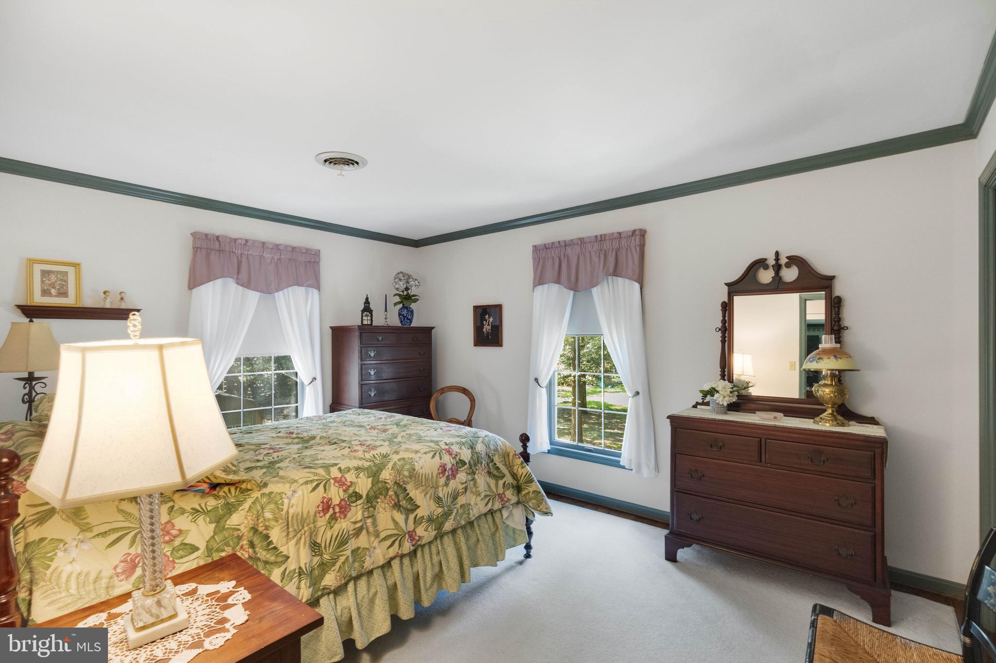 OLDE MILL - Residential