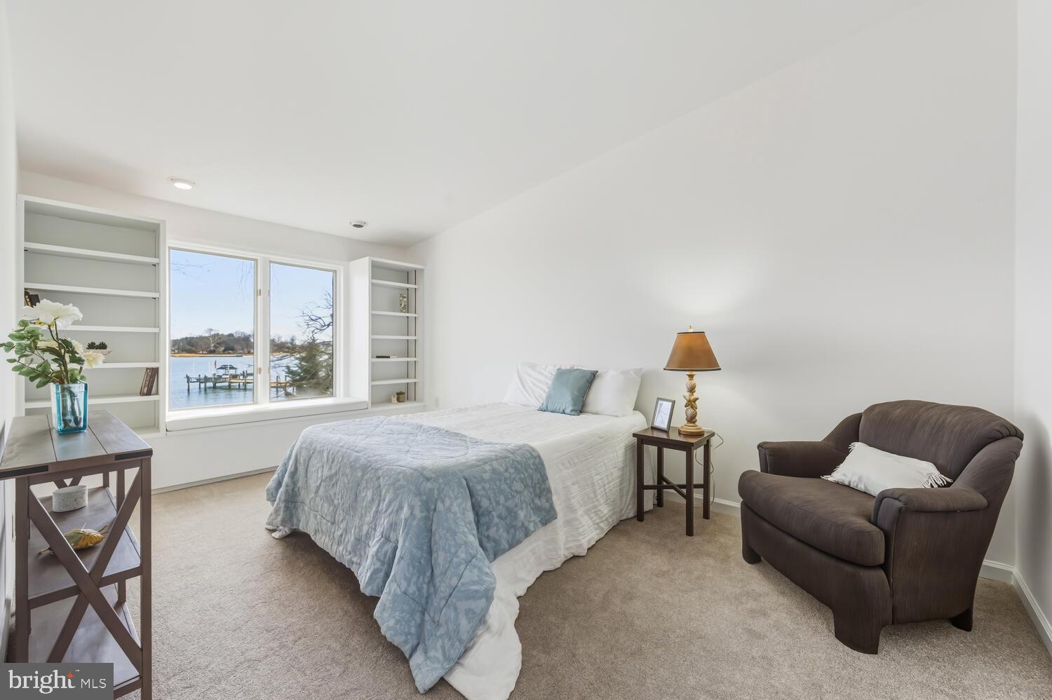 PROSPECT BAY - Residential