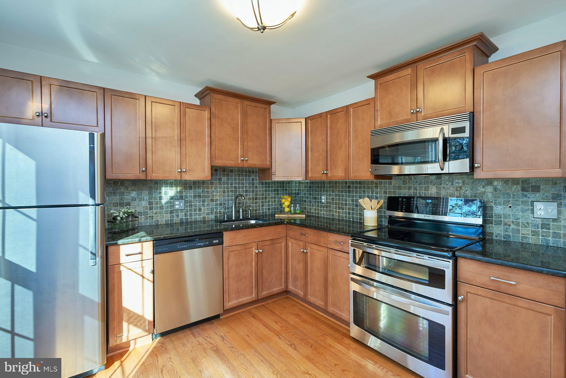 LAFAYETTE PARK - Residential