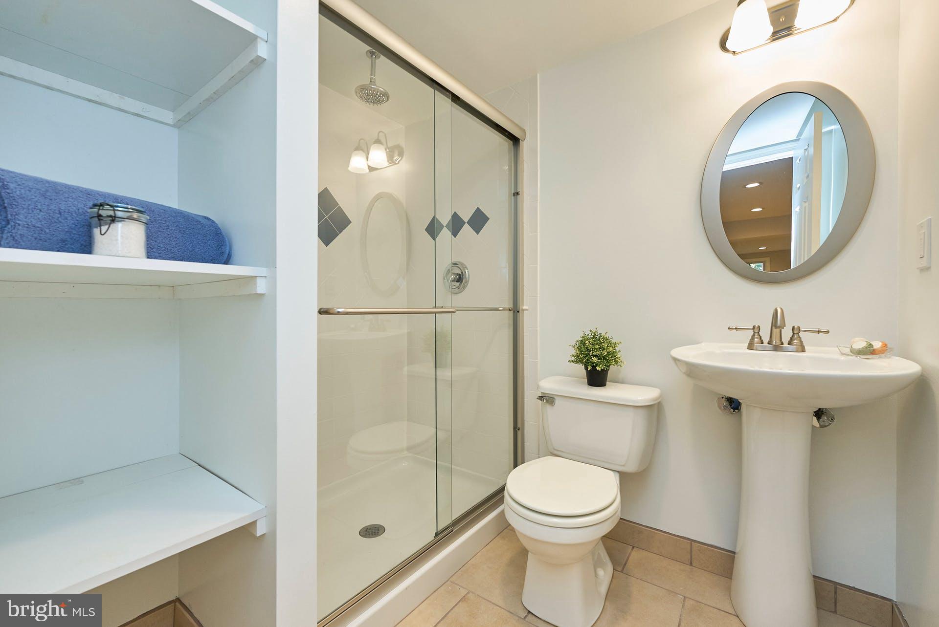 LAFAYETTE PARK - Residential