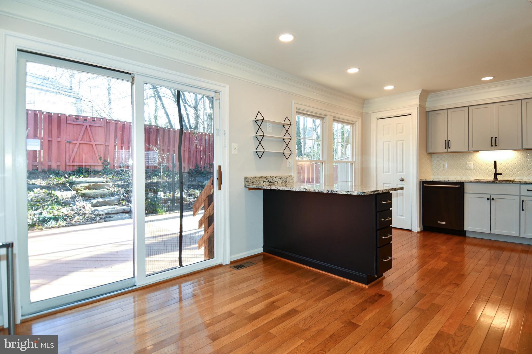 FAIR WOODS - Residential