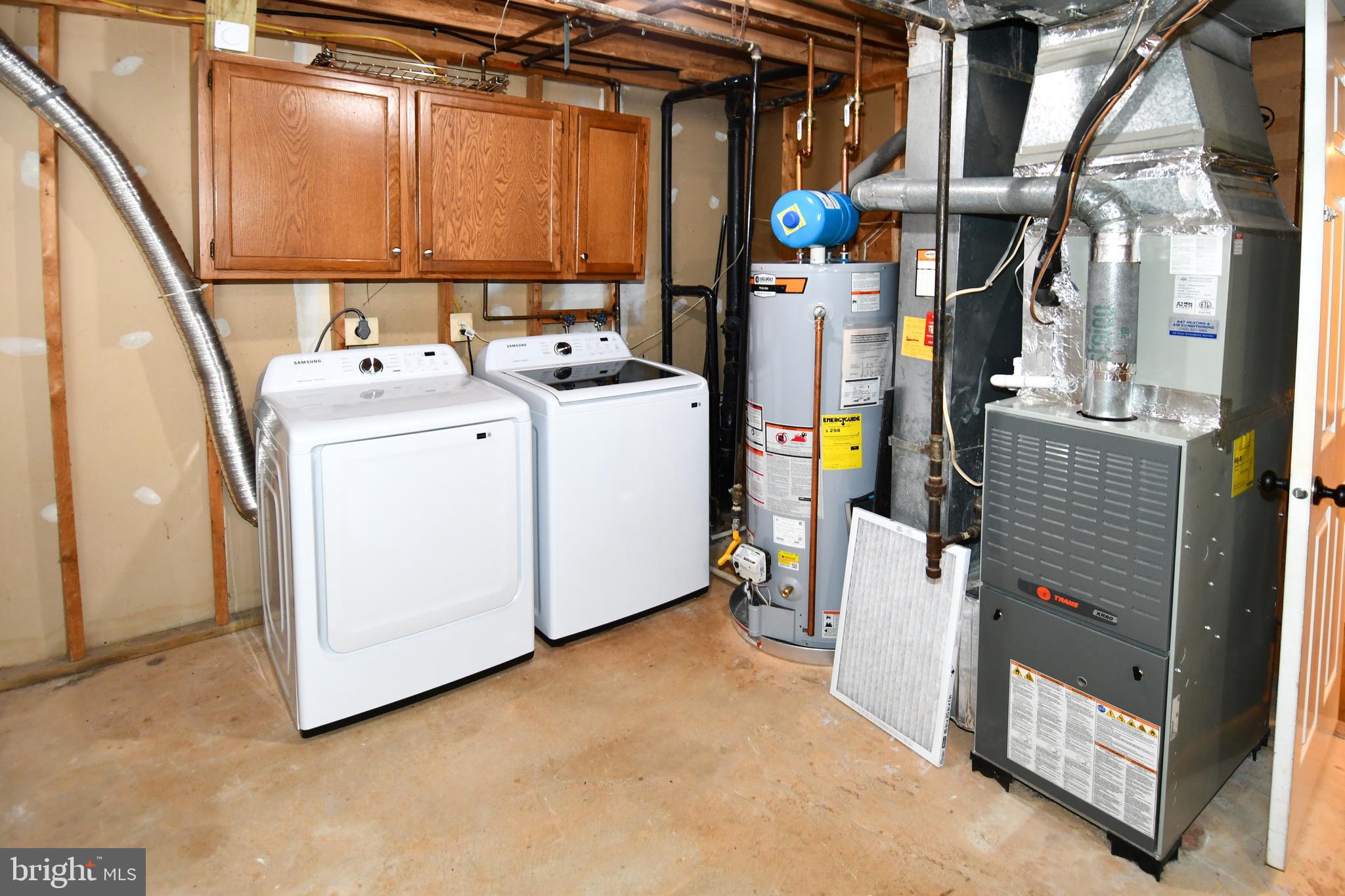 FAIR WOODS - Residential