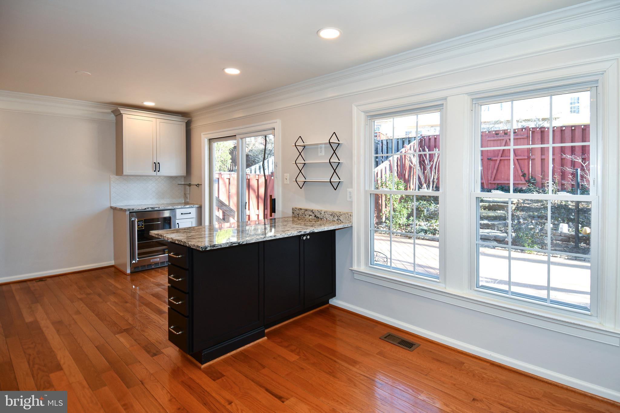 FAIR WOODS - Residential